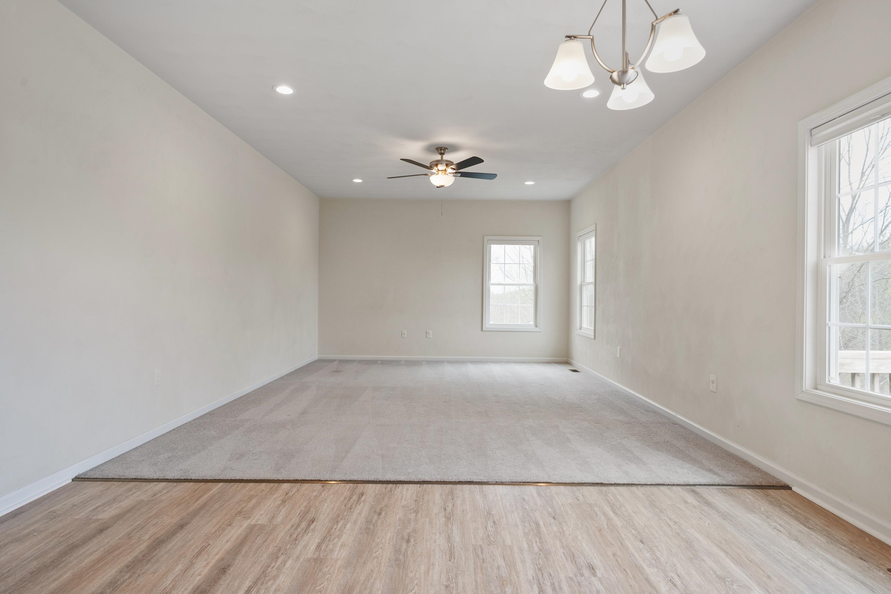 1140 CROSSCREEK Drive