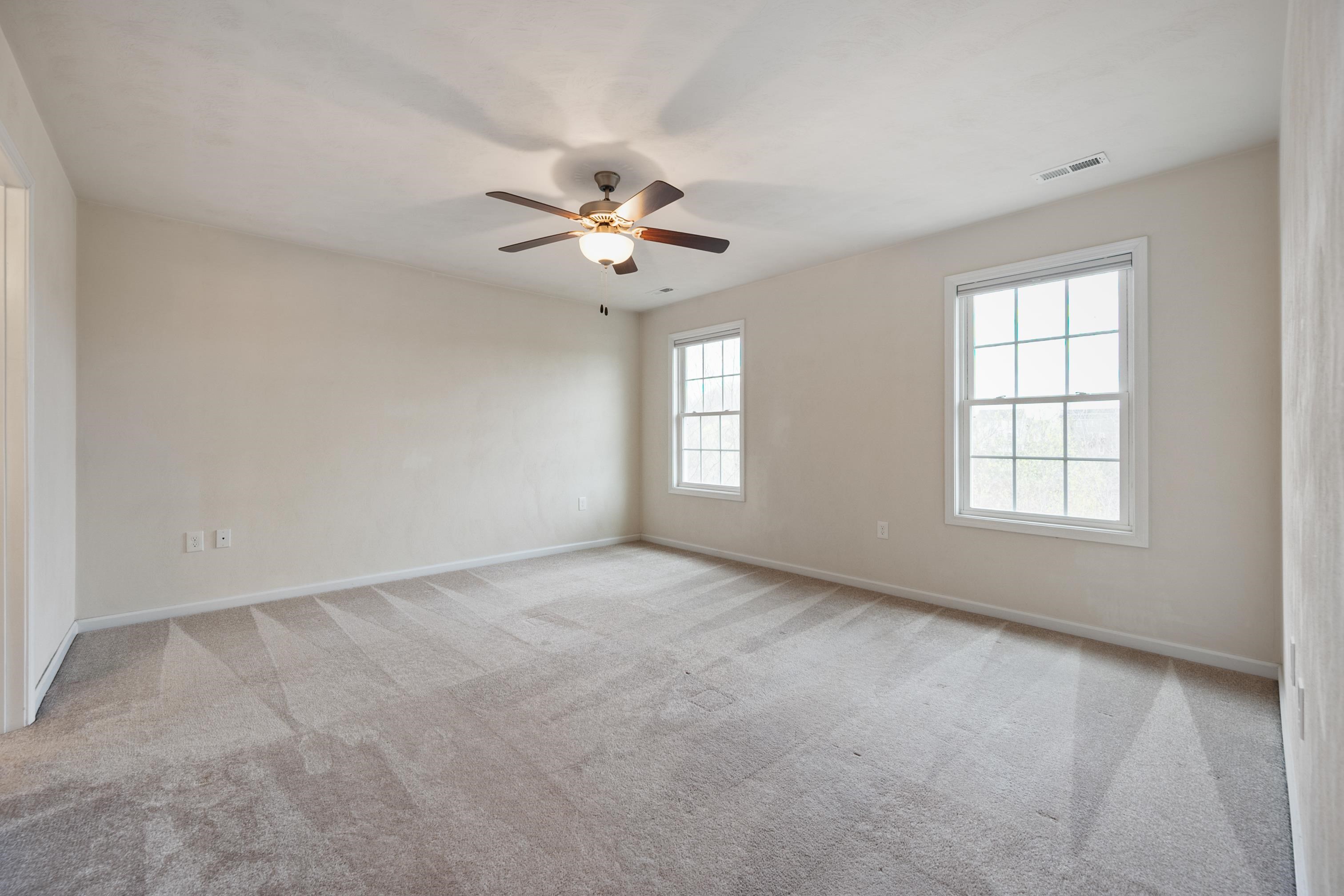 1140 CROSSCREEK Drive