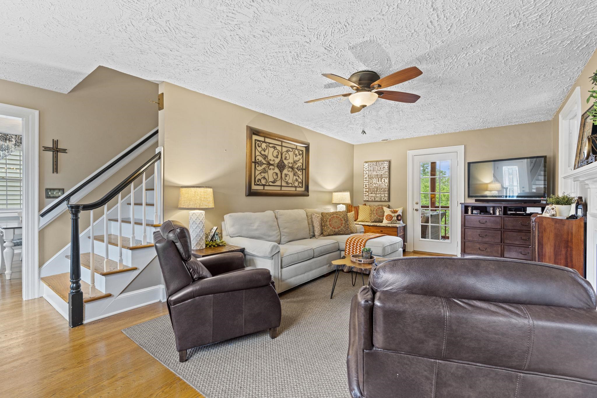 2423 Laburnum Avenue