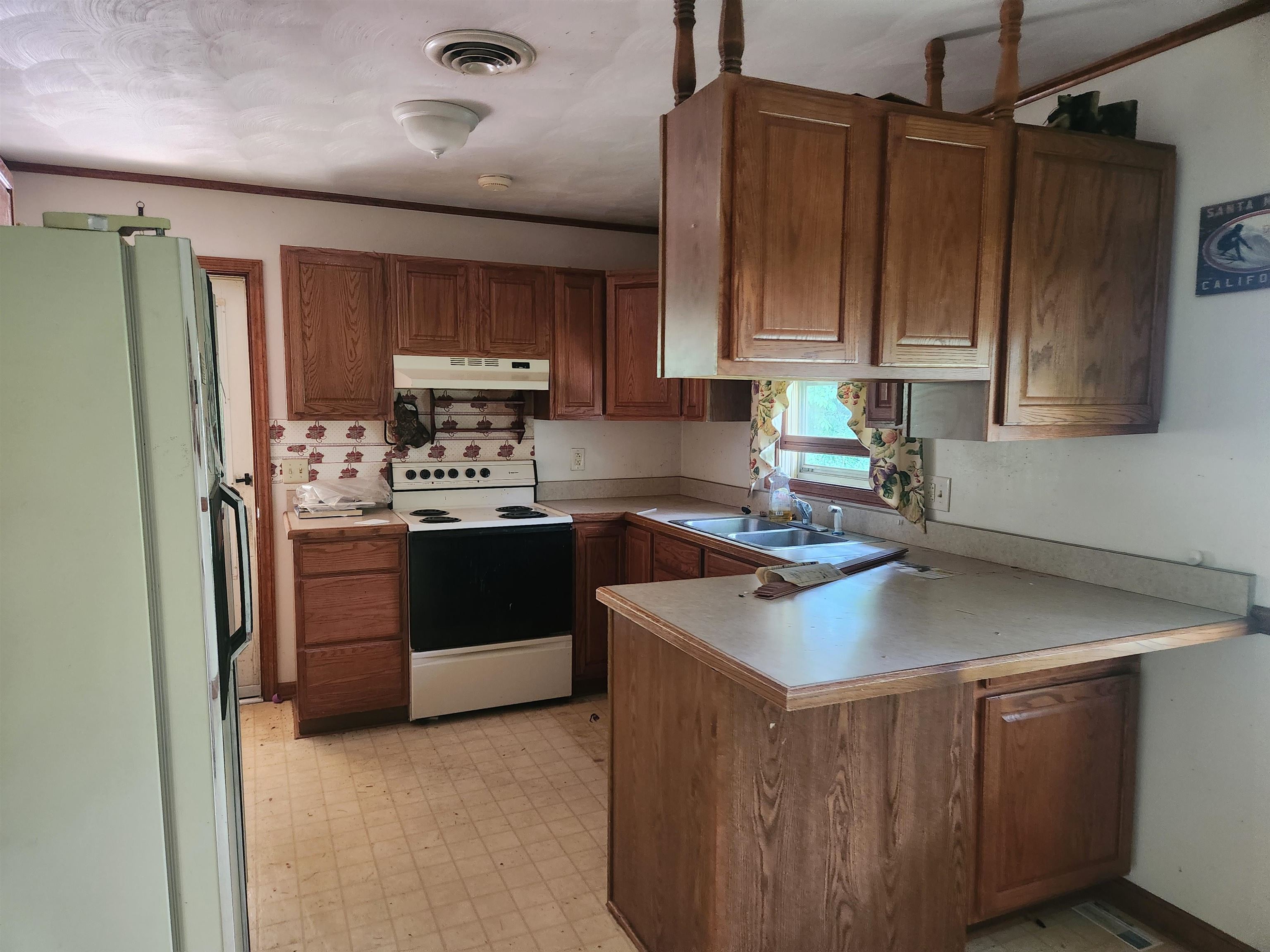 1380 STARLIGHT Court