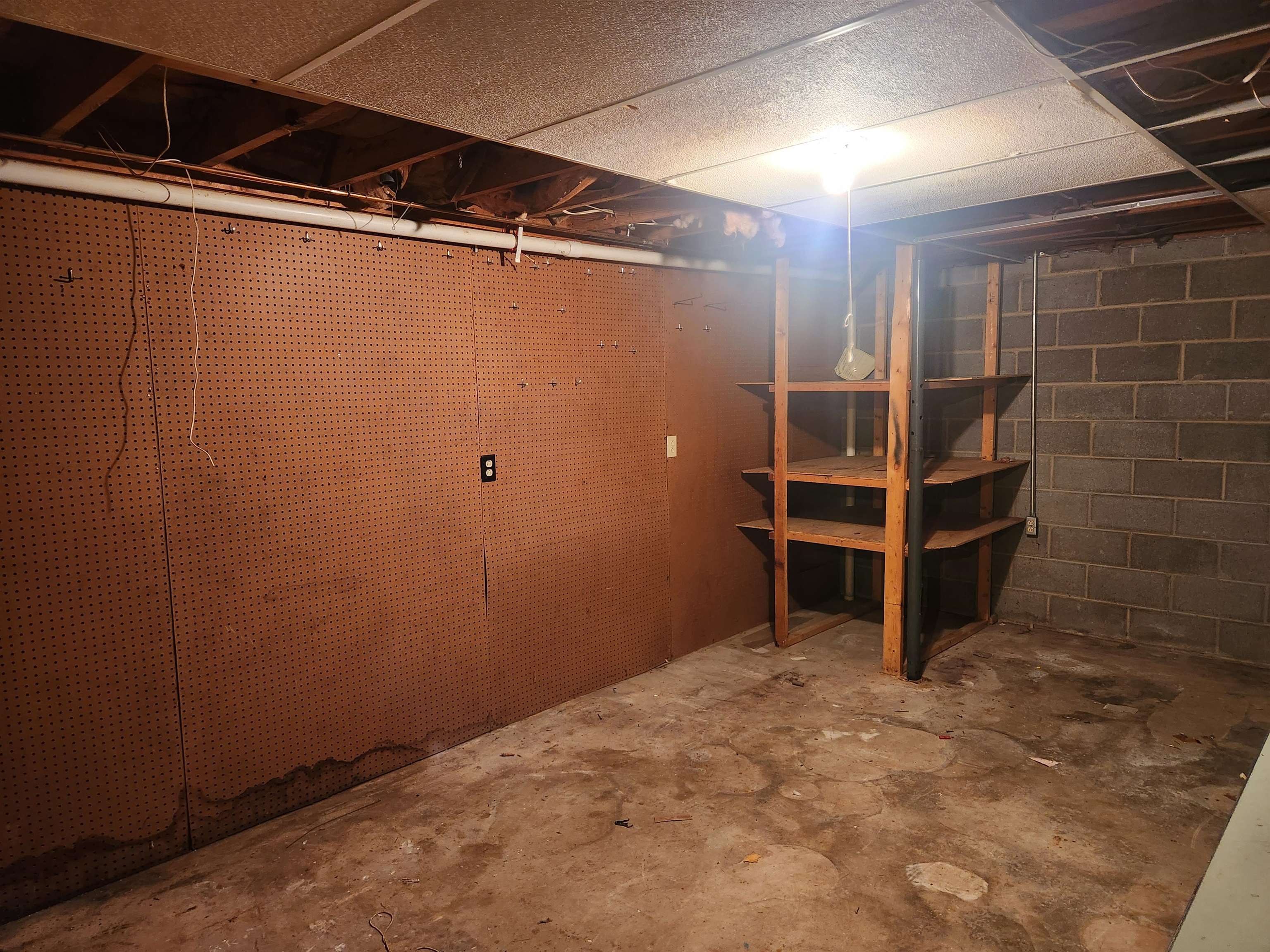 1380 STARLIGHT Court