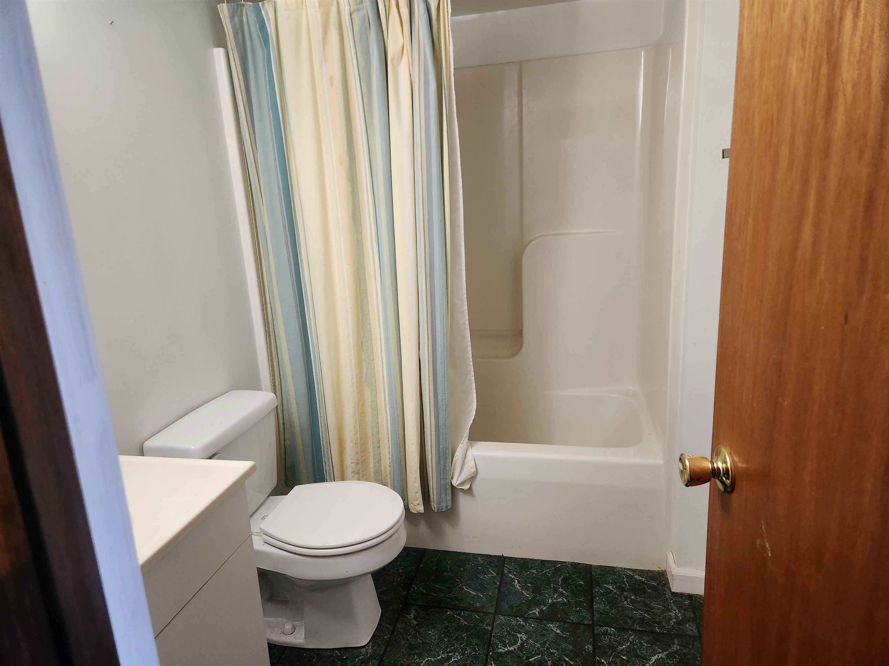 1380 STARLIGHT Court