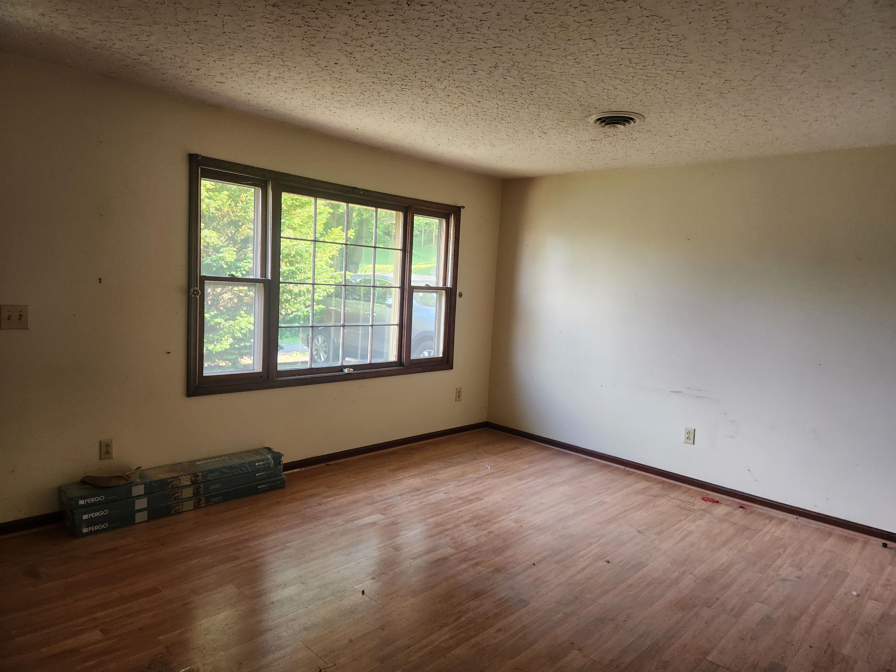 1380 STARLIGHT Court