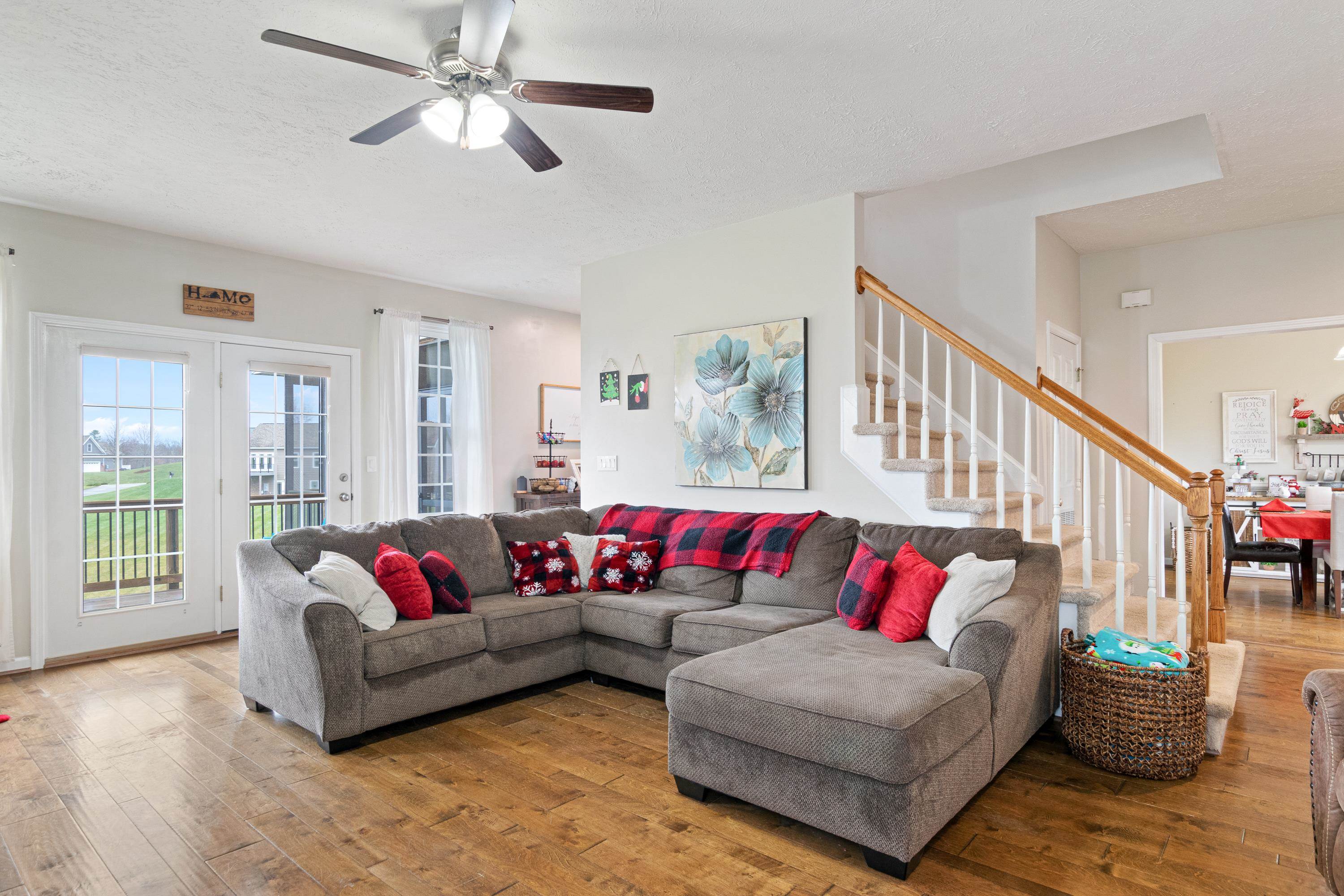 1810 Stratford View Drive