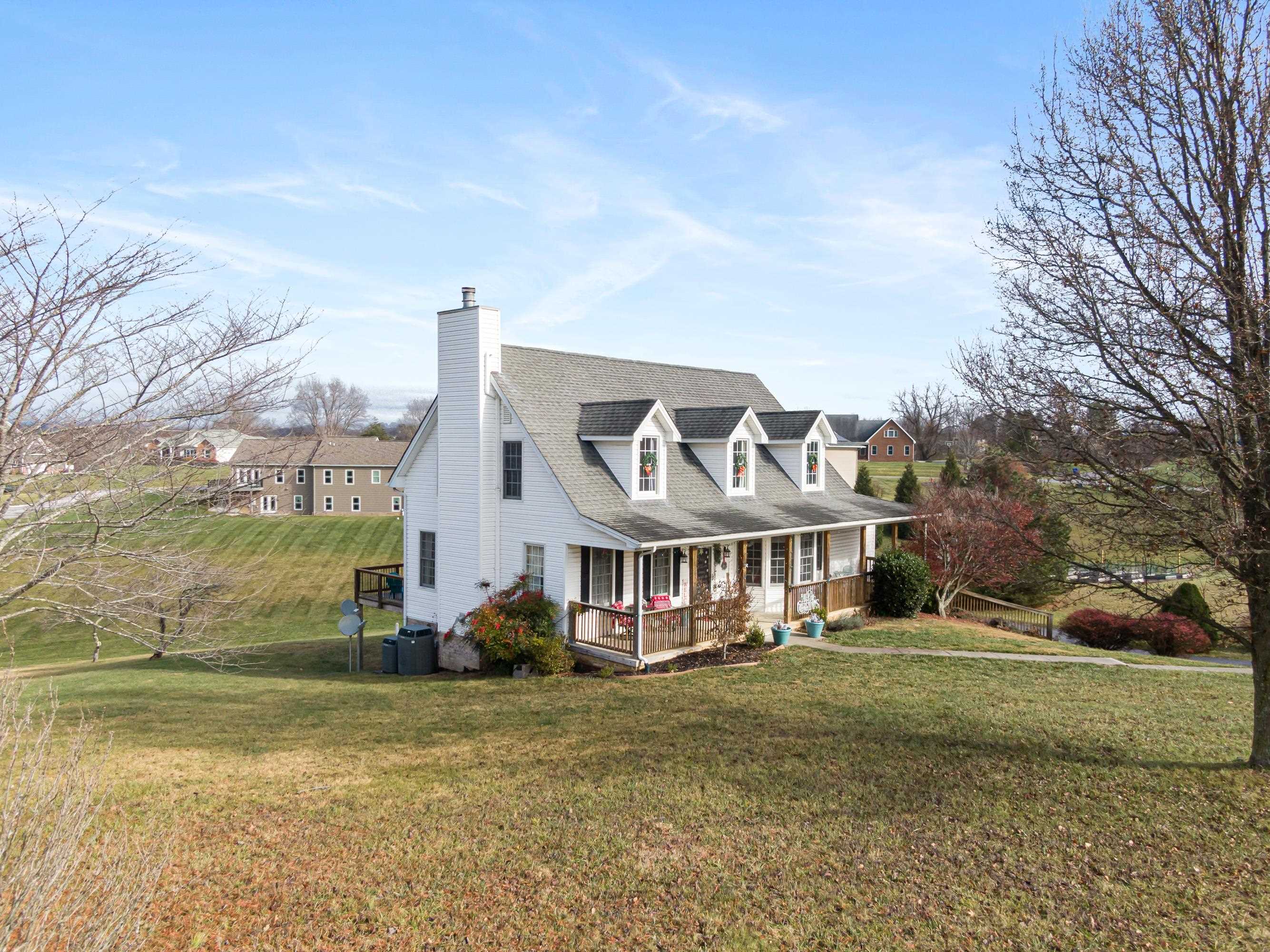1810 Stratford View Drive