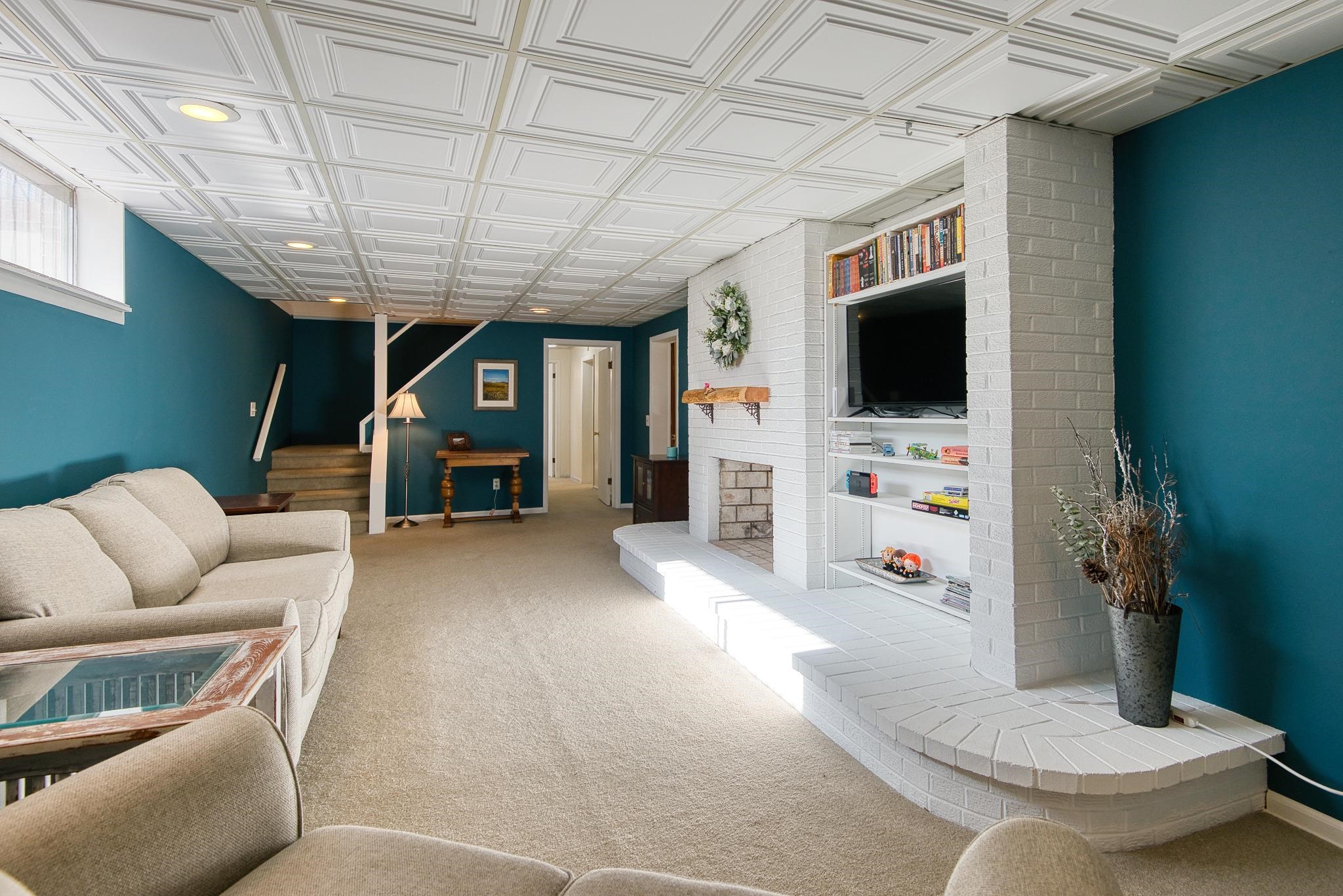 609 Watson Lane