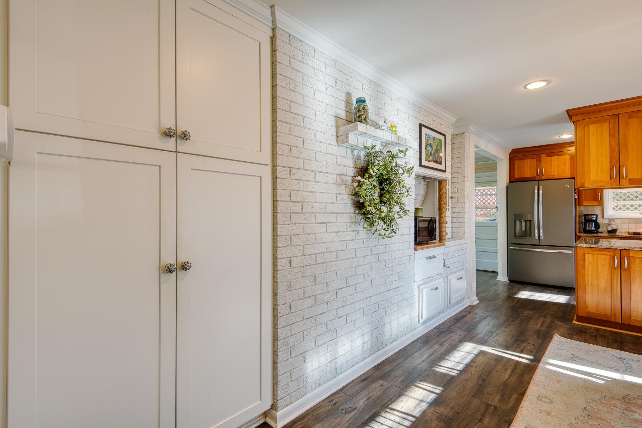 609 Watson Lane