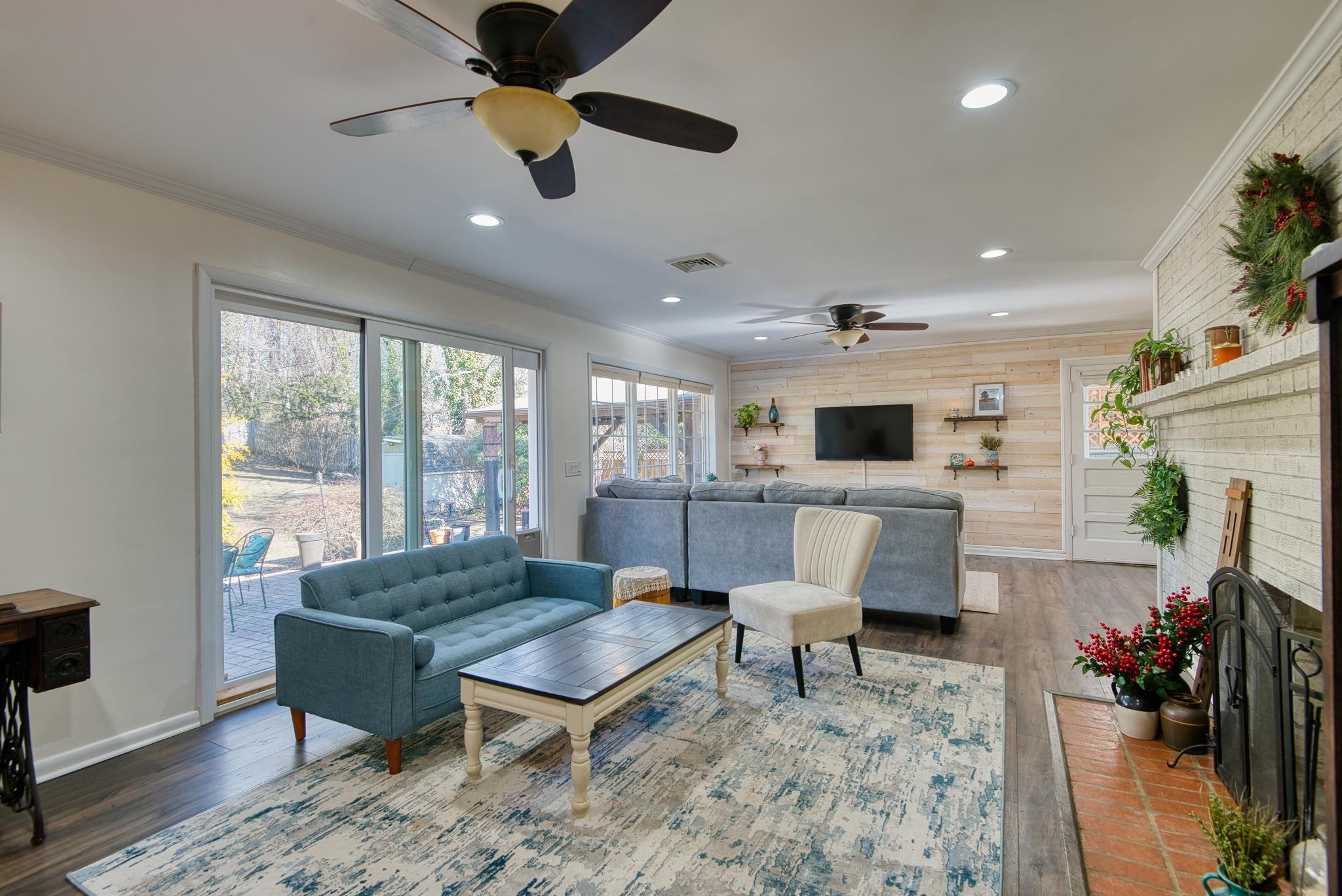 609 Watson Lane