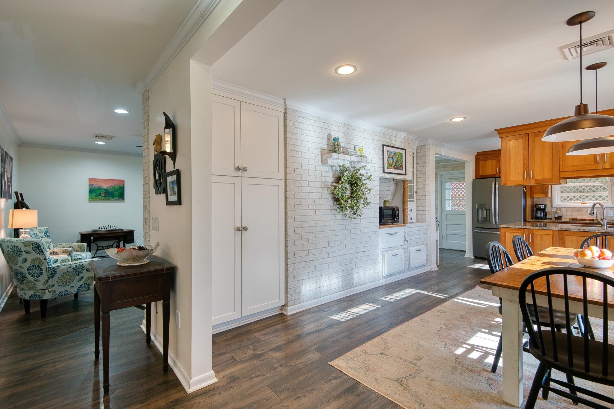 609 Watson Lane