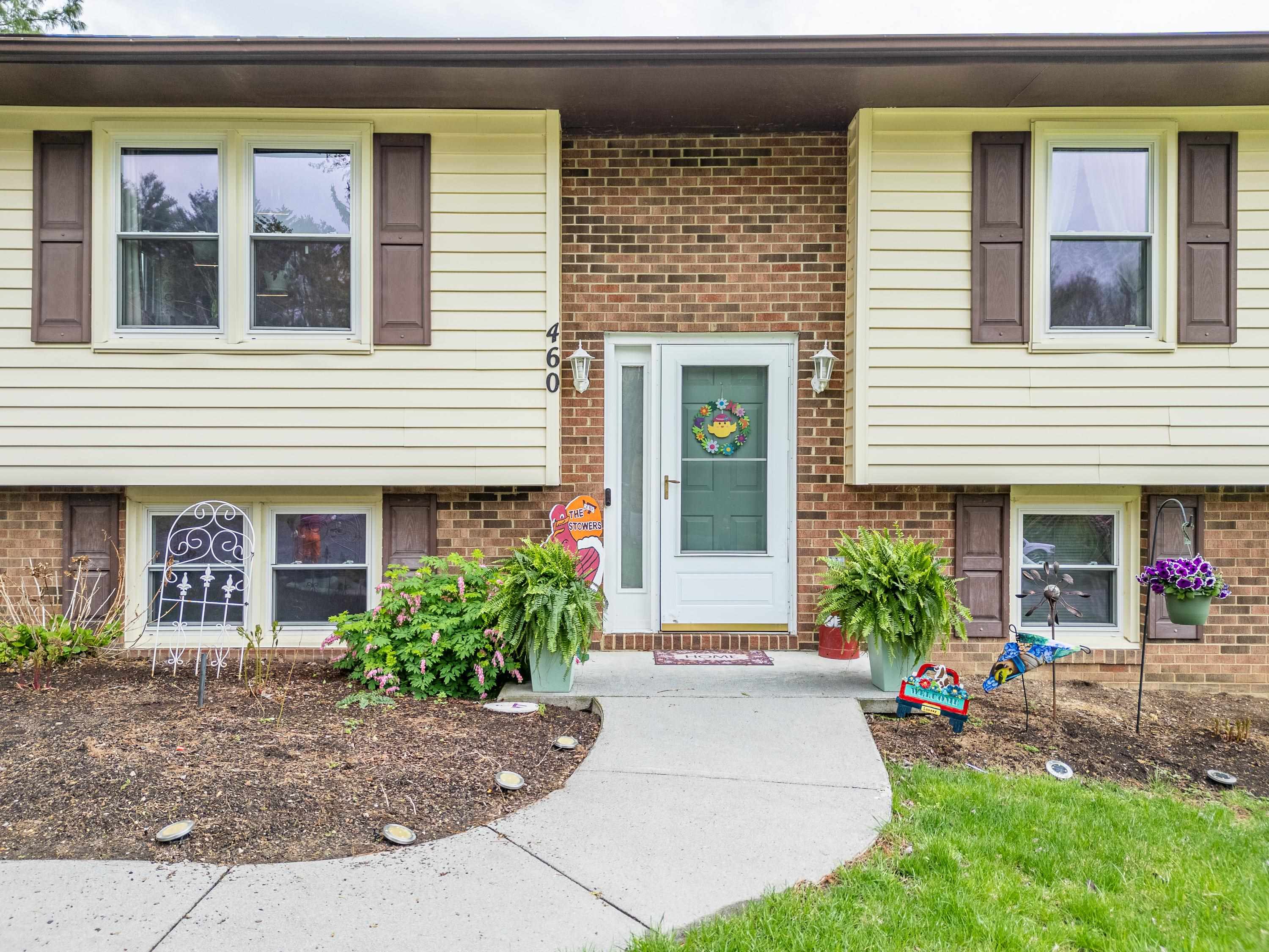 460 Mulberry Drive SW