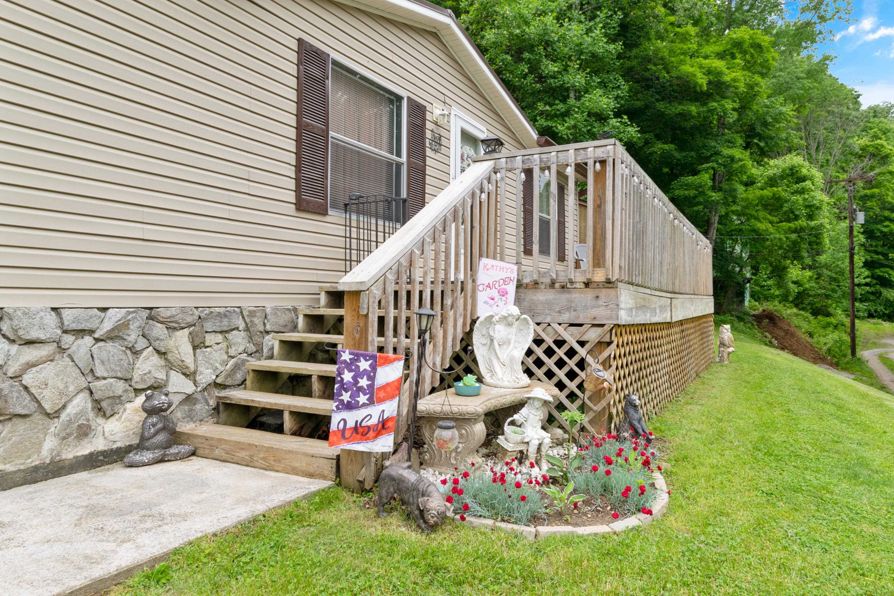 114 Highview Street