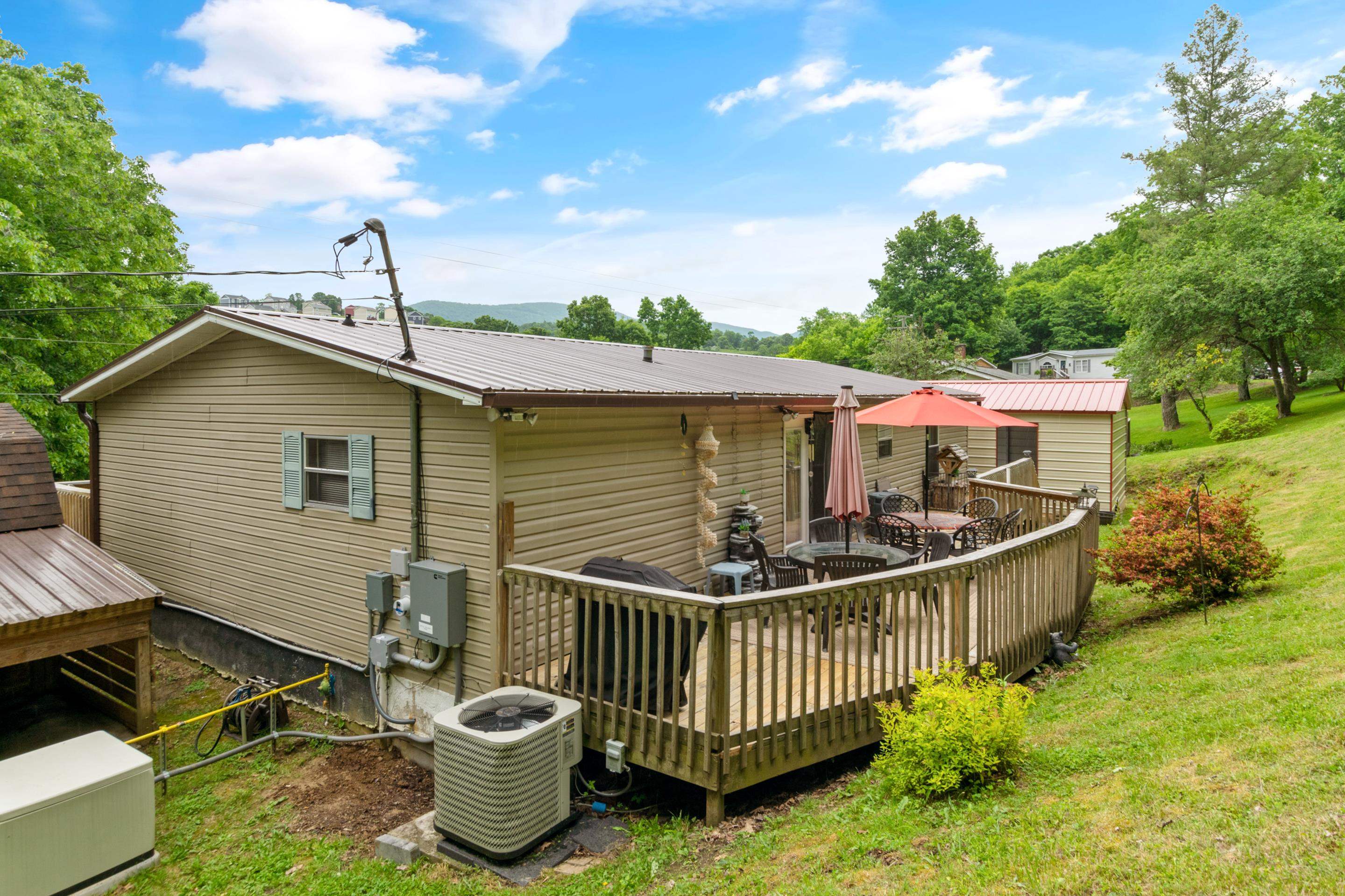 114 Highview Street