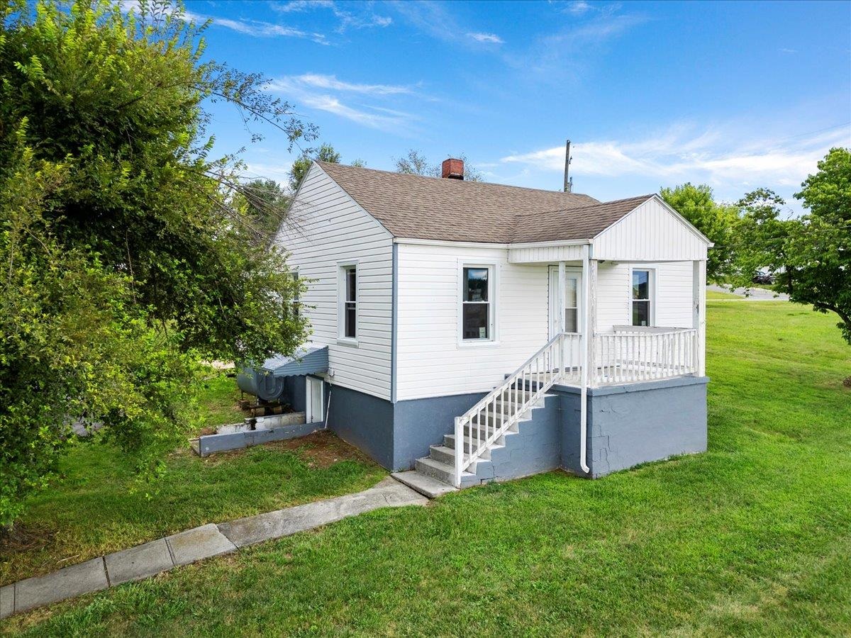 4315 Lee Highway