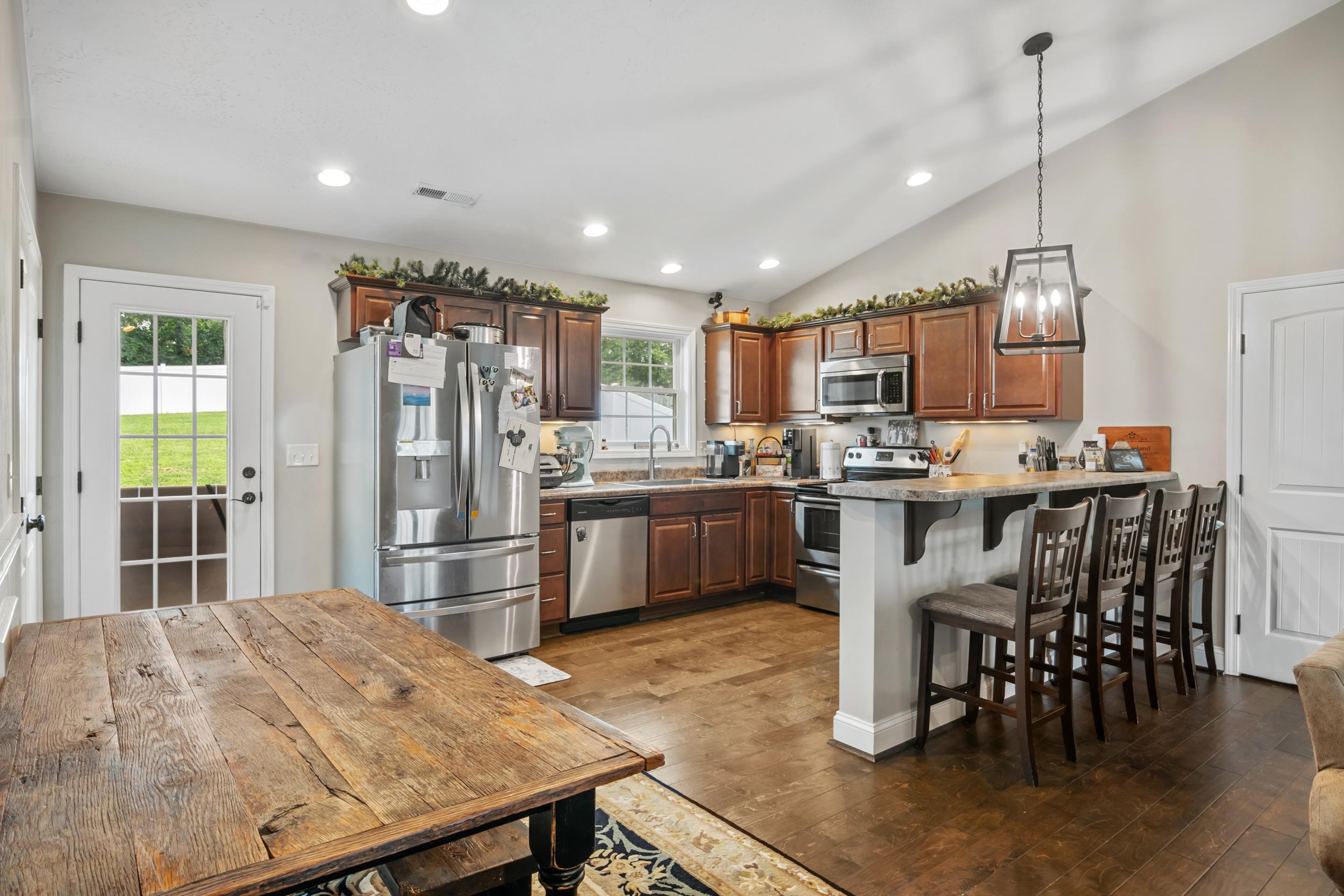 1109 Stoutamire Drive