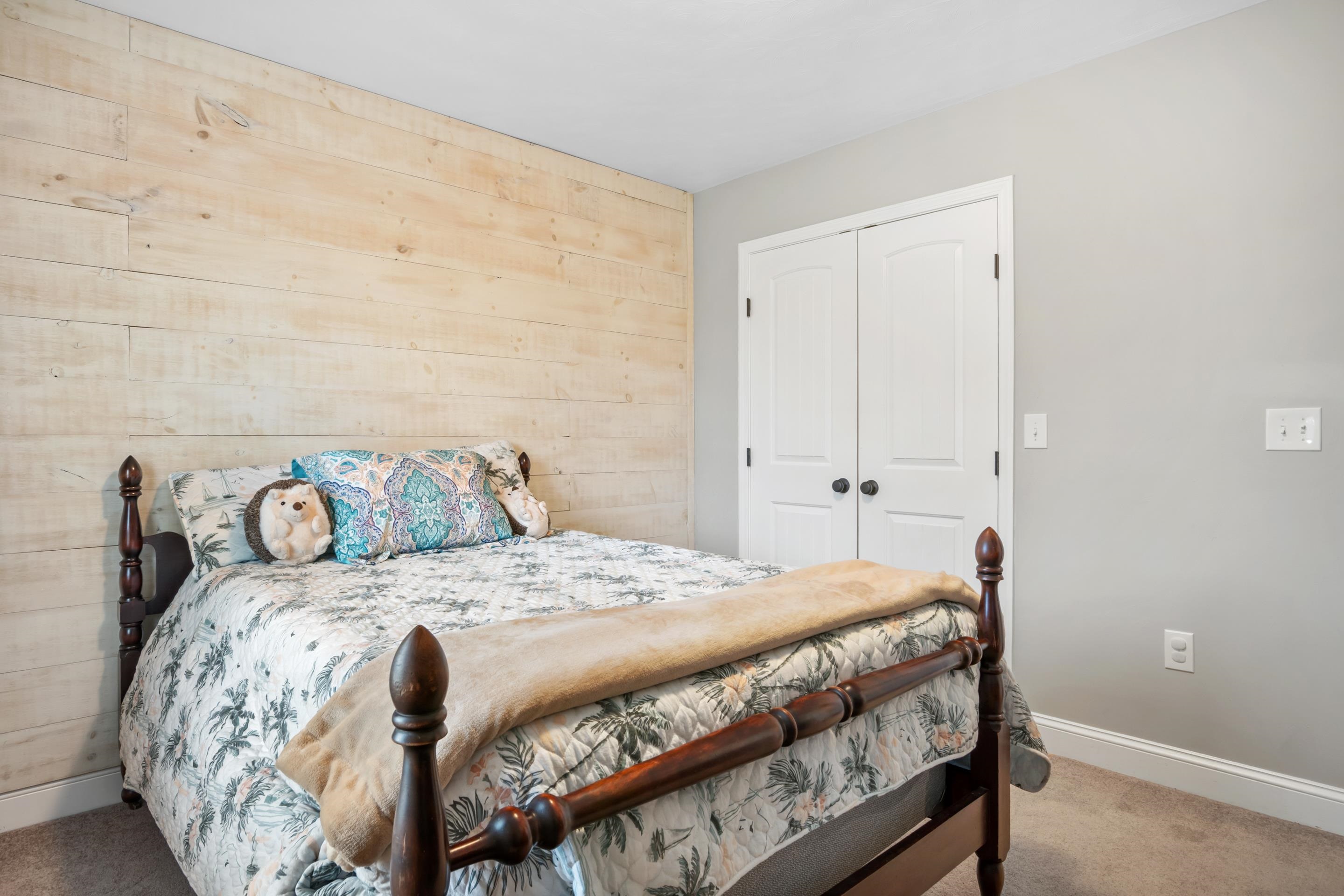 1109 Stoutamire Drive
