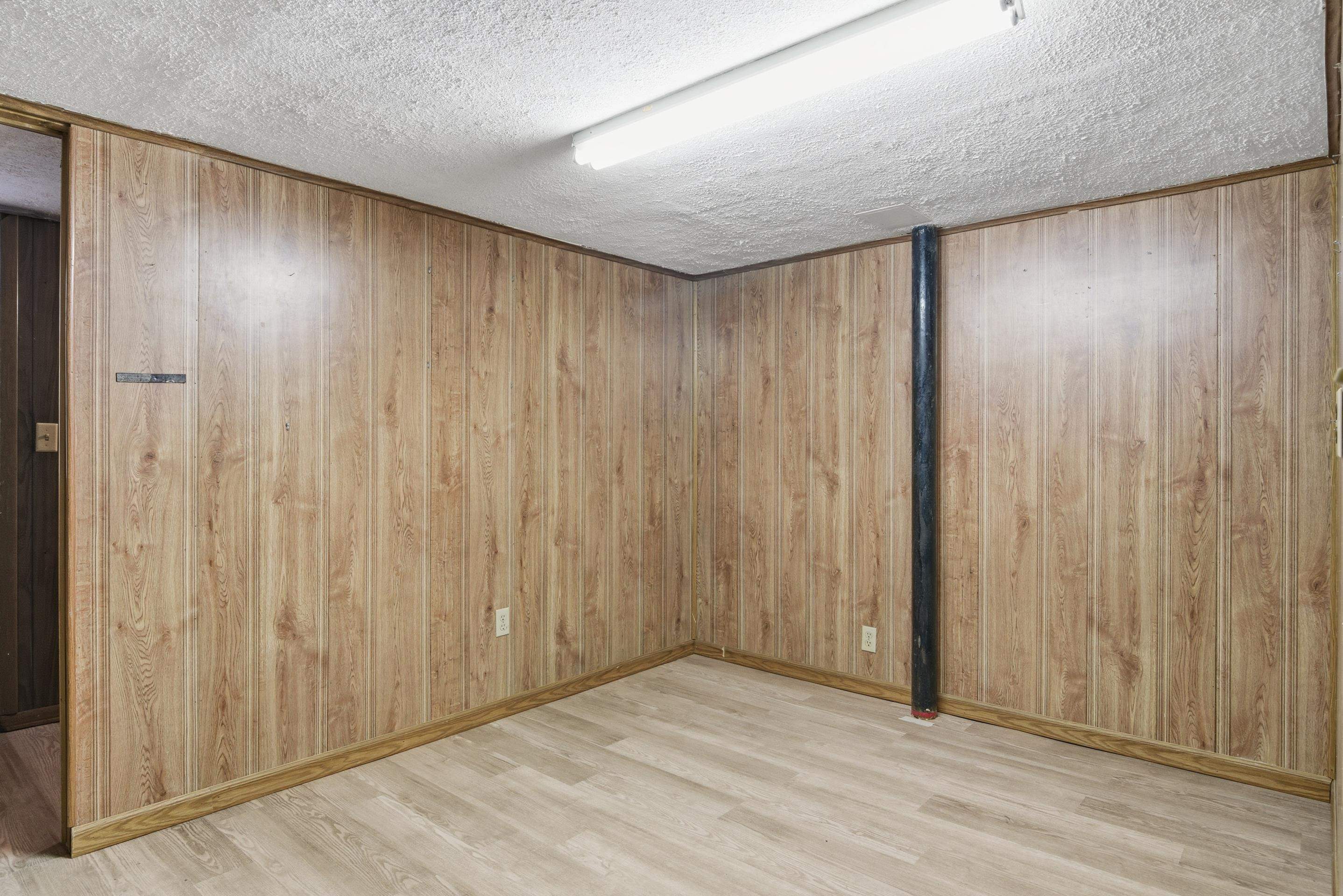 329 Vaughn Avenue