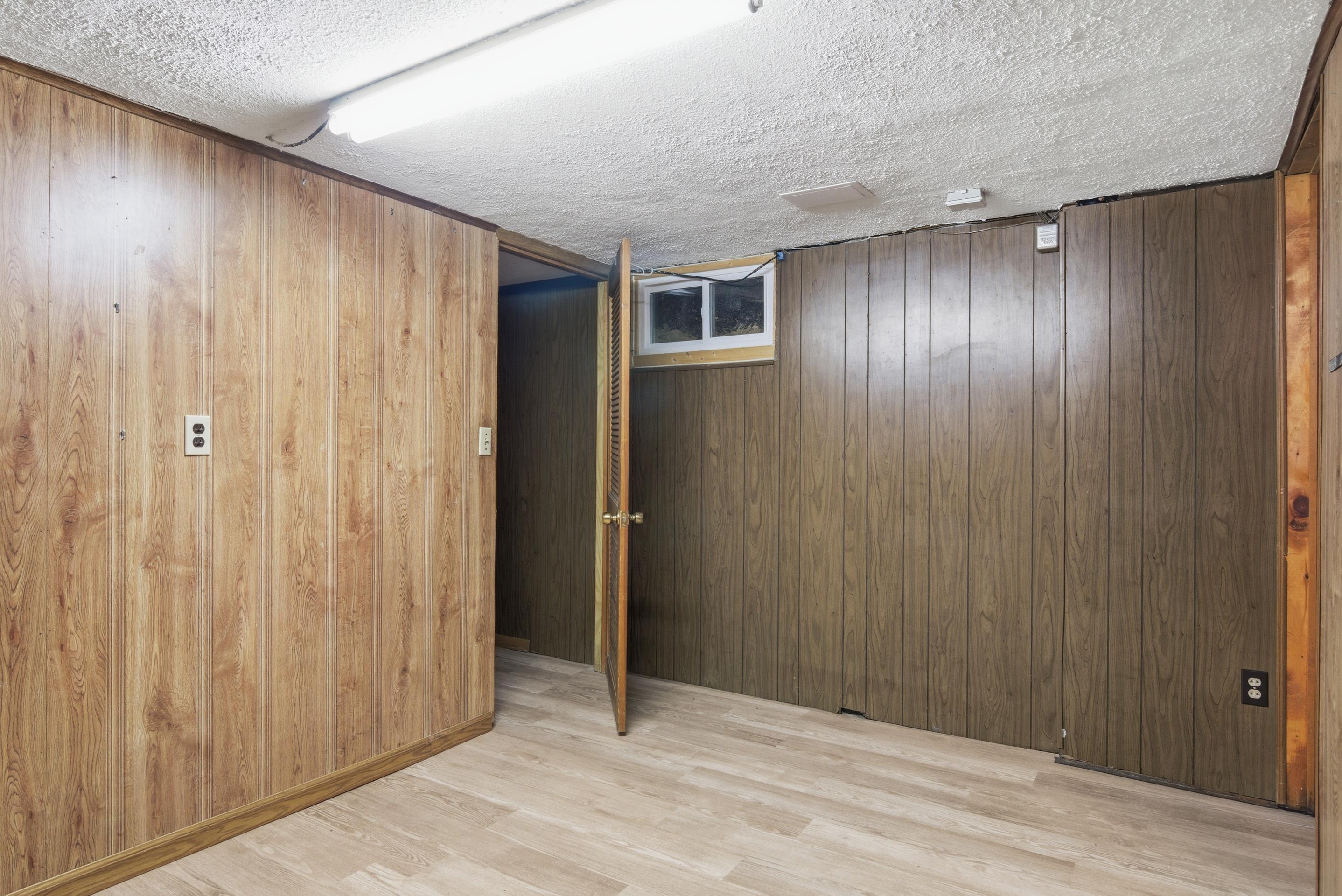 329 Vaughn Avenue