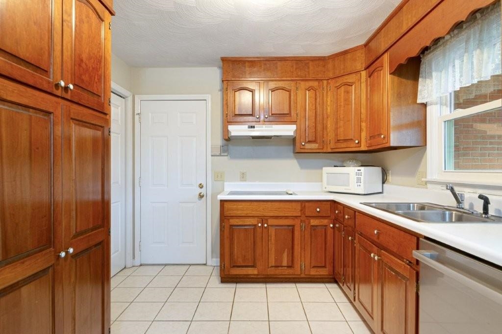 35 SCATTERGOOD Drive