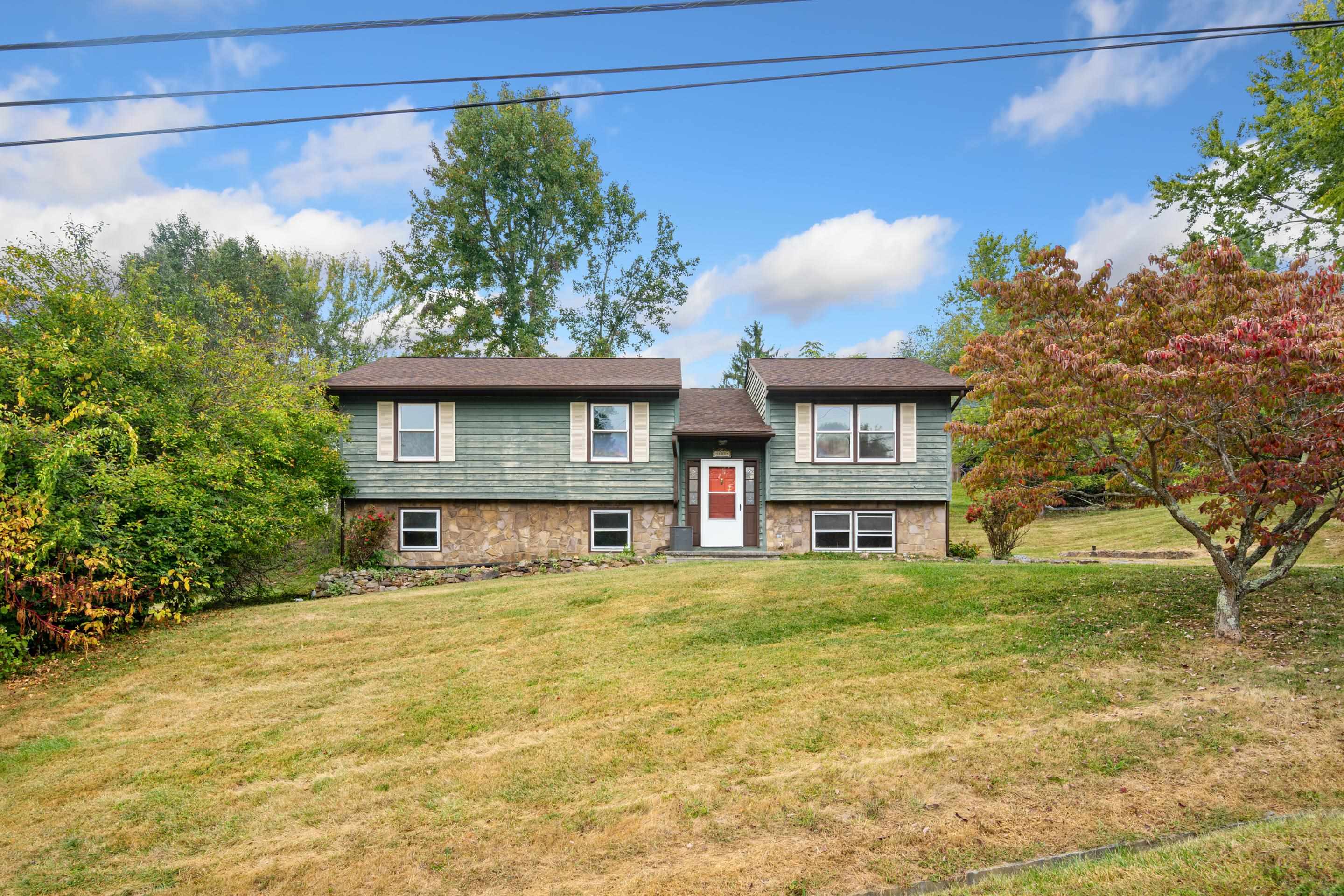 405 Overland Drive