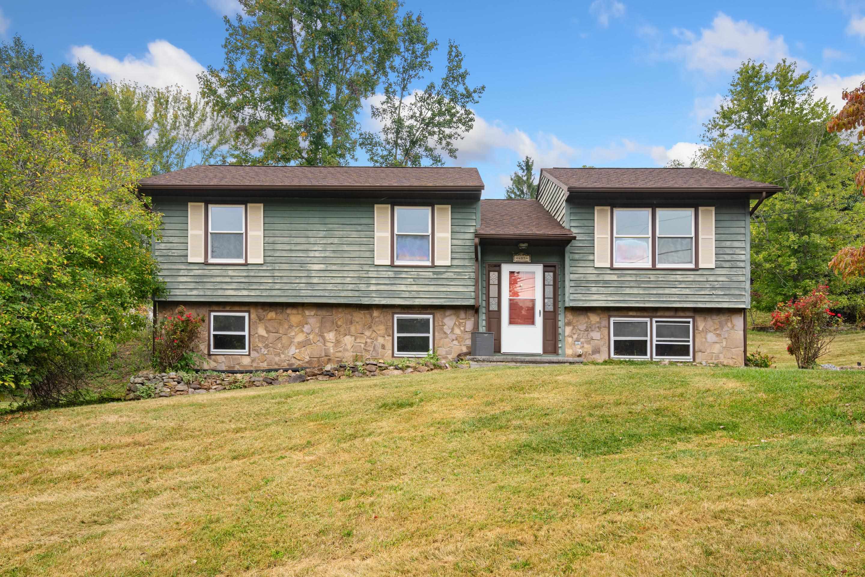 405 Overland Drive