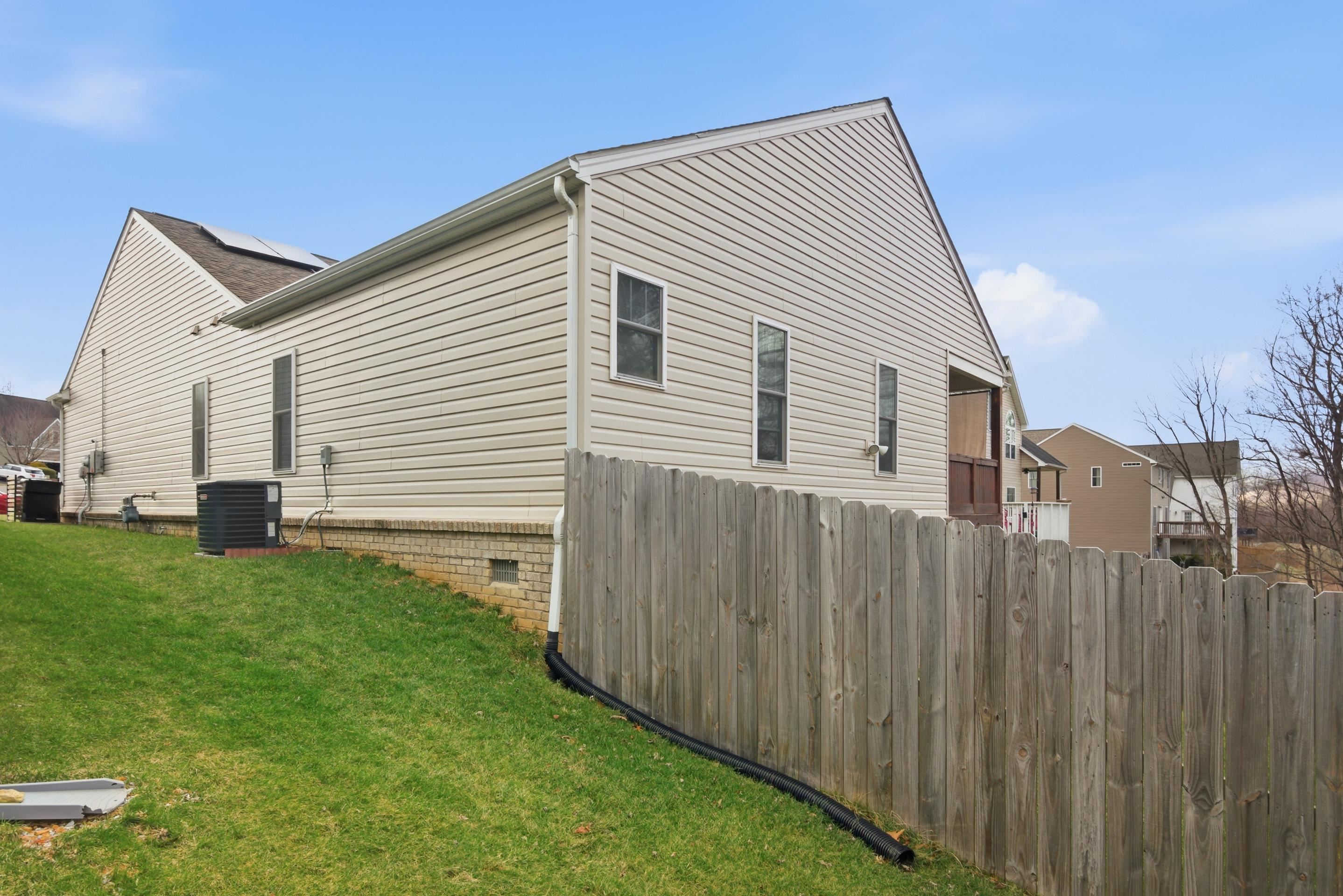 3101 Isabel Lane