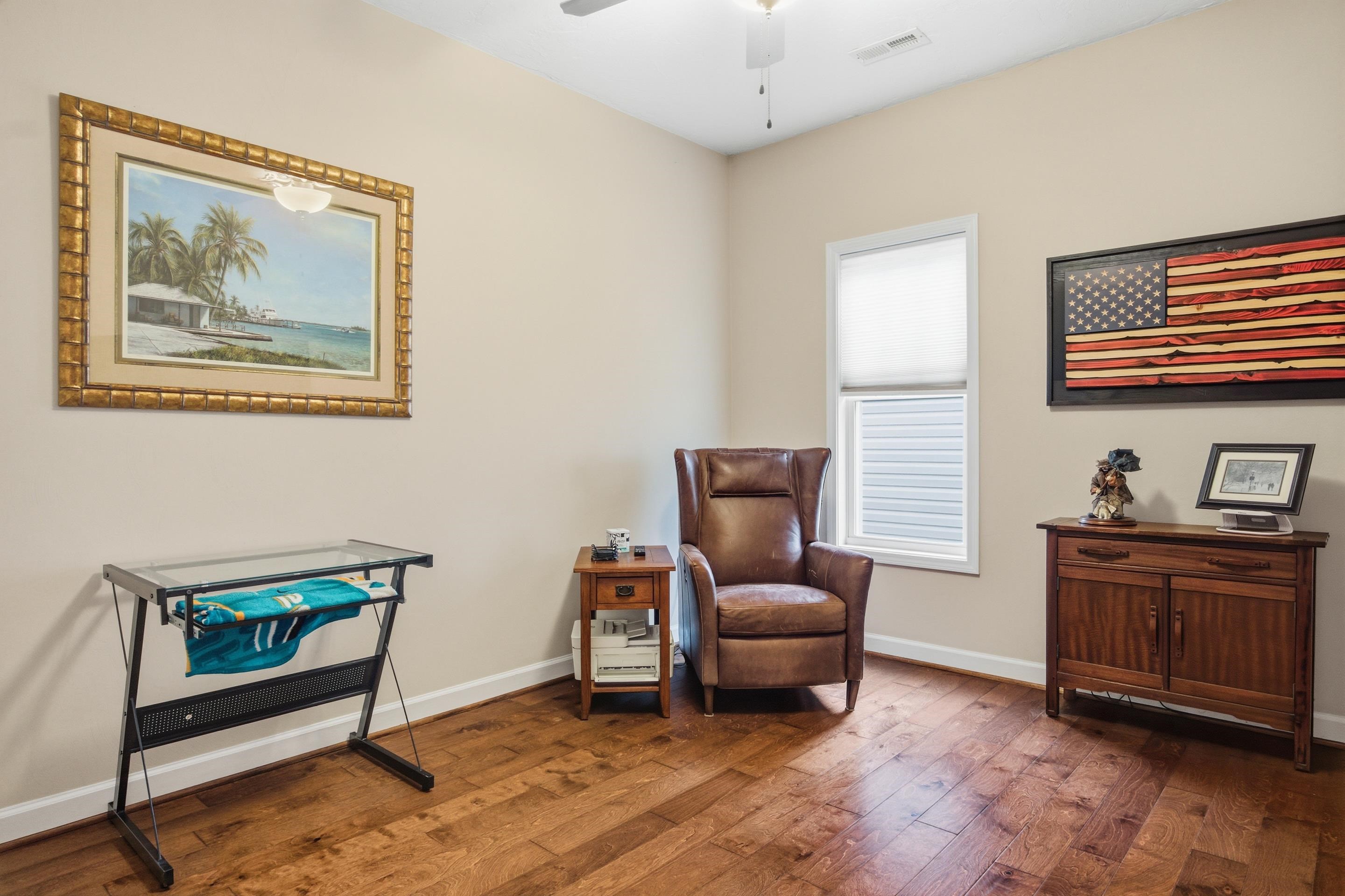 3101 Isabel Lane