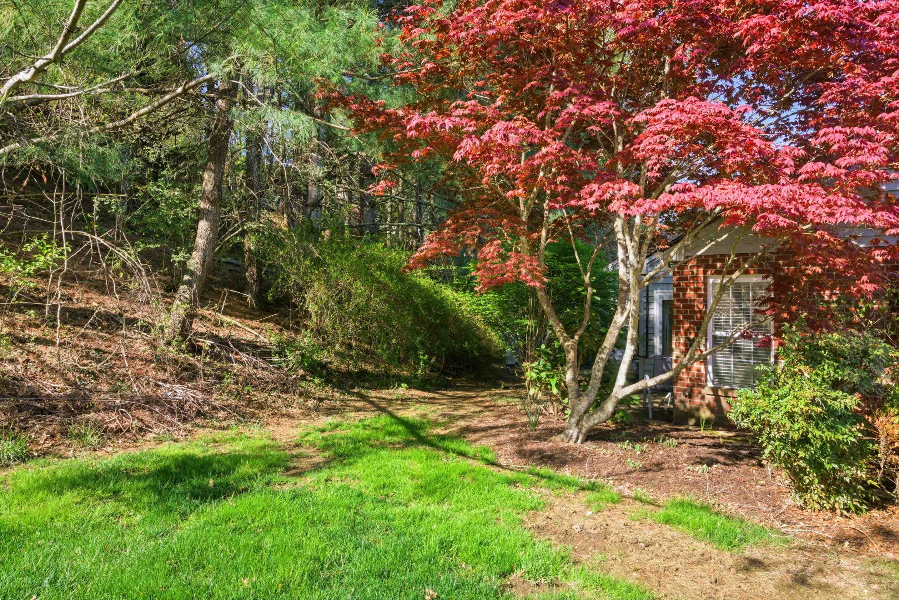 450 SILVER LEAF DR Drive