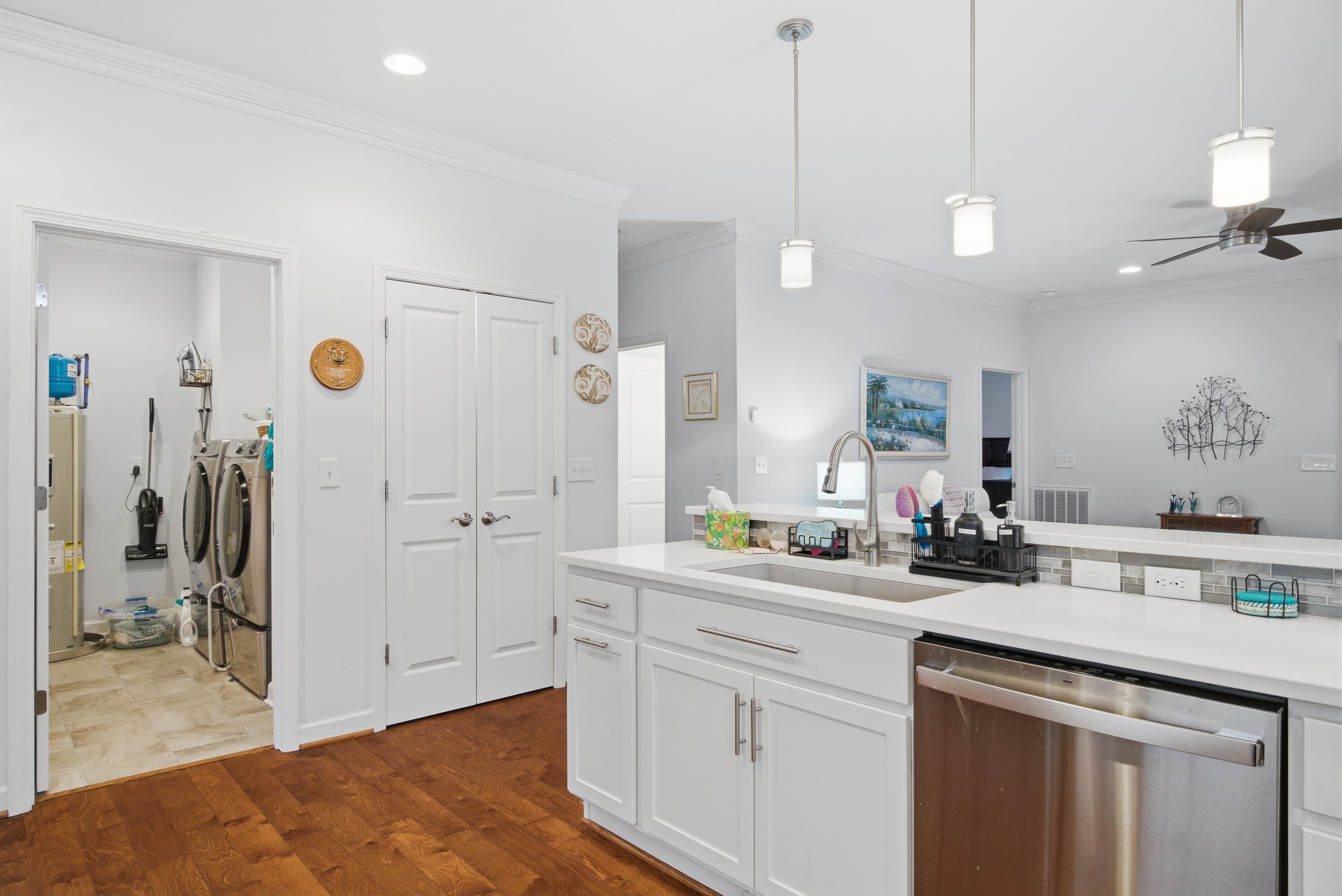 3095 Isabel Lane