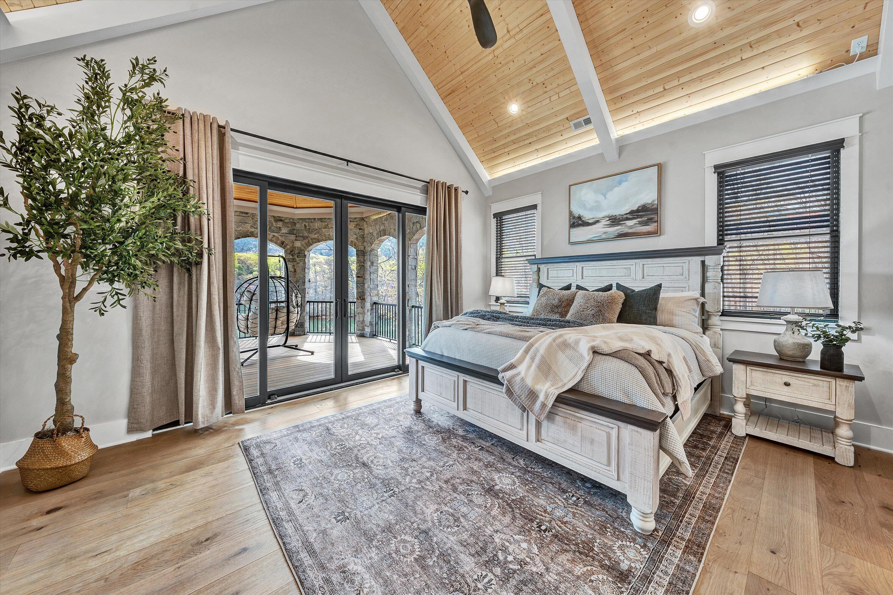 308 Mountain Vista DR