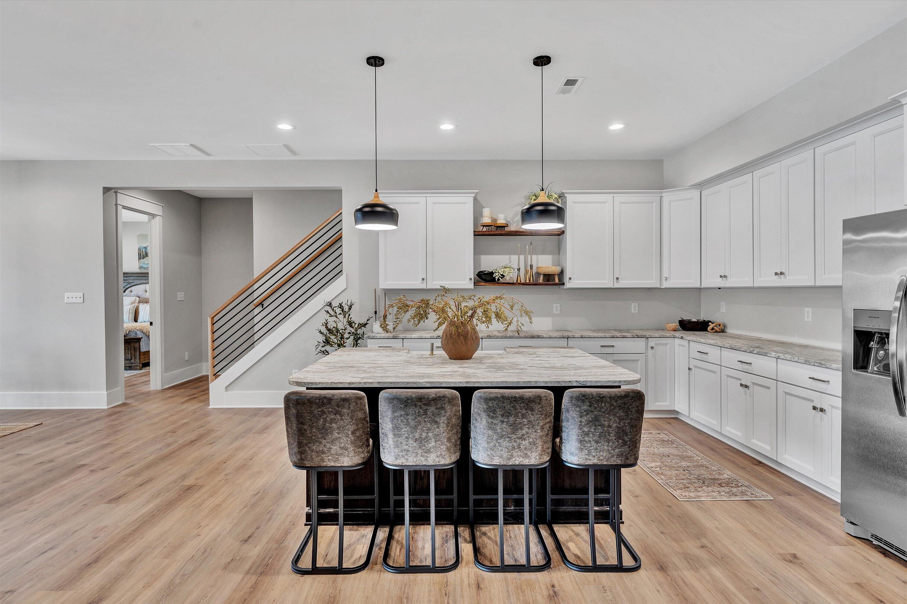 308 Mountain Vista DR