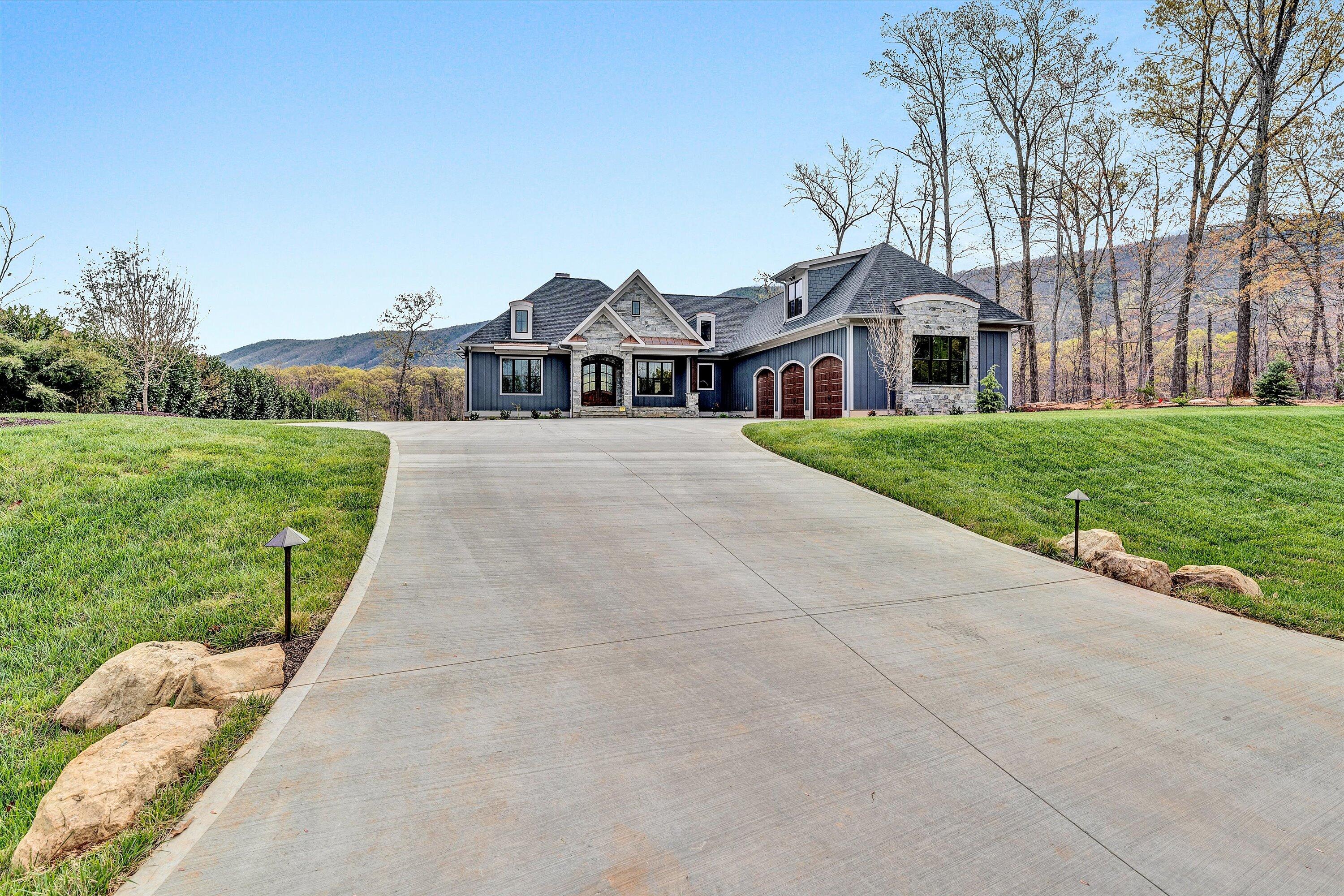 308 Mountain Vista DR