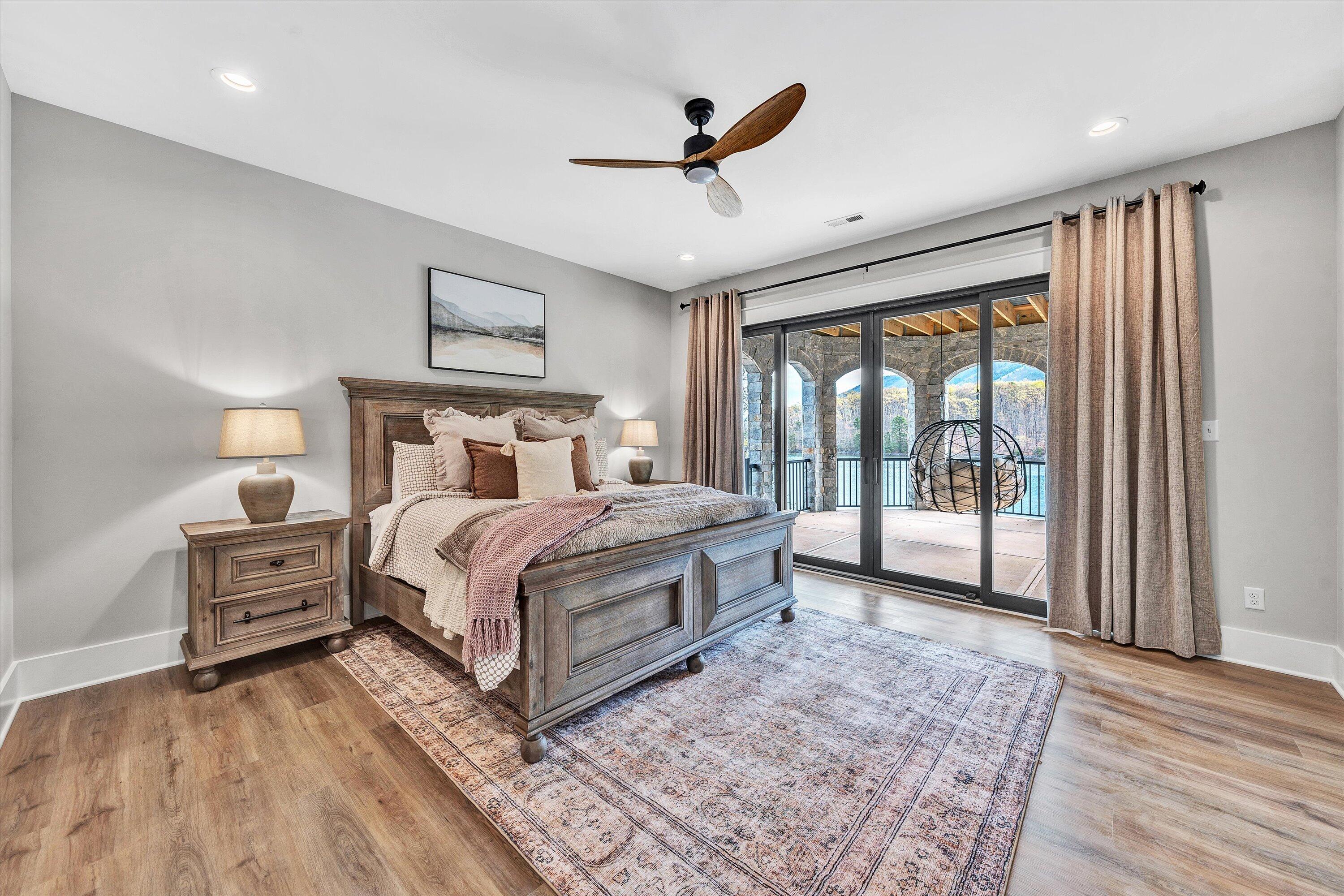308 Mountain Vista DR