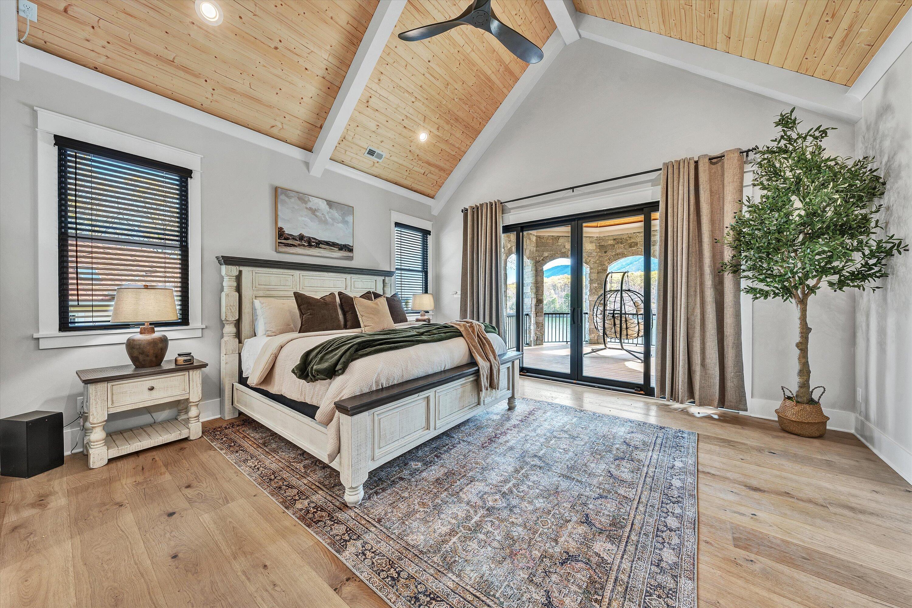 308 Mountain Vista DR