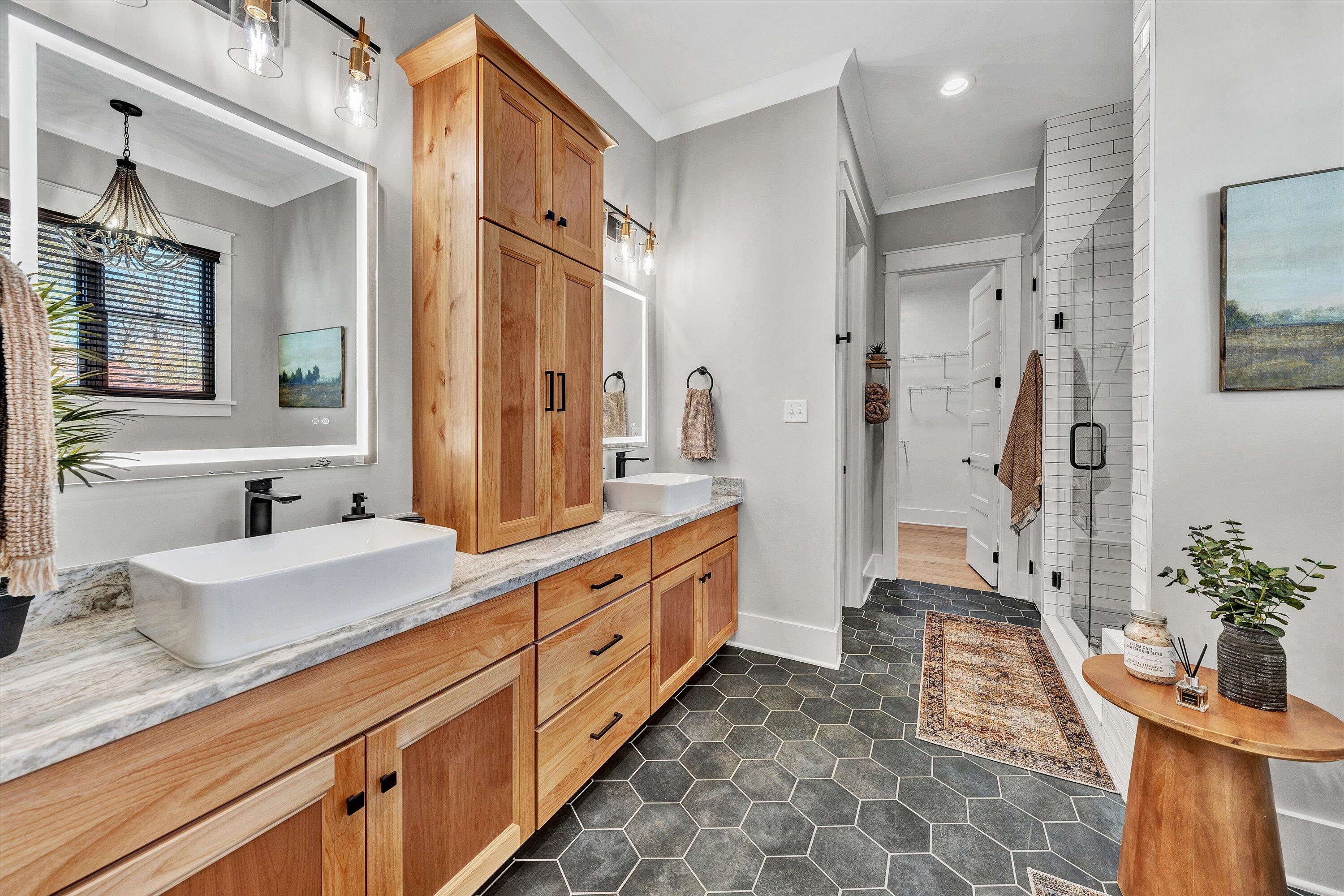 308 Mountain Vista DR