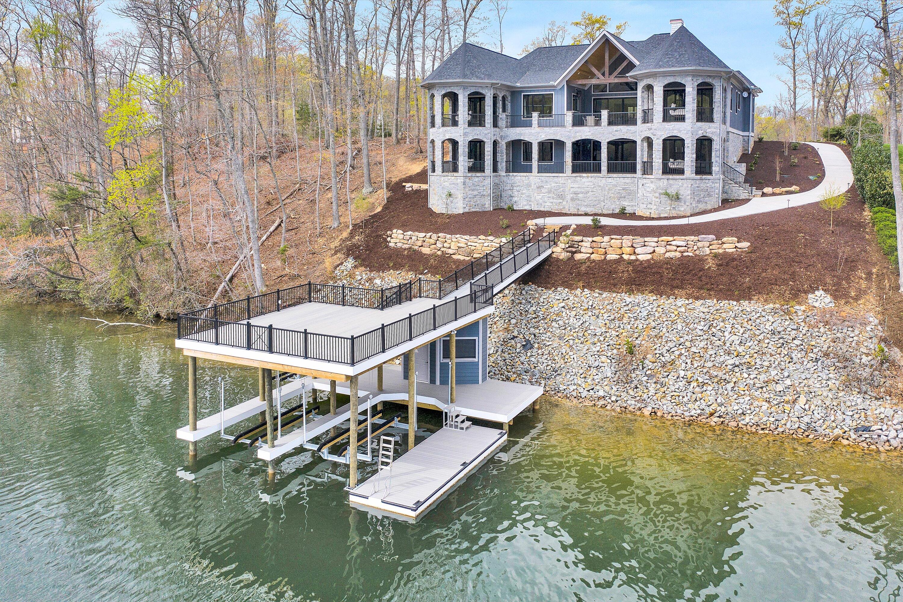 308 Mountain Vista DR