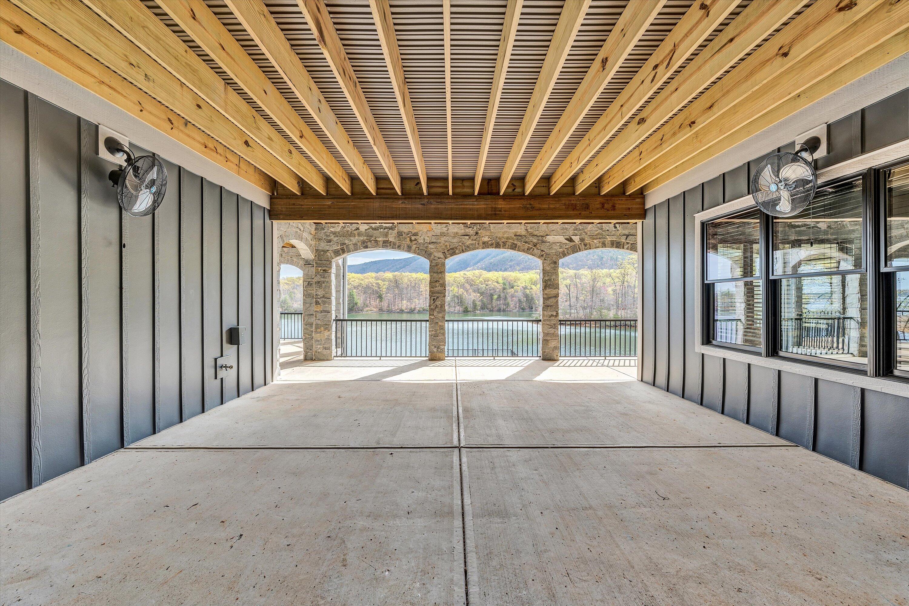 308 Mountain Vista DR