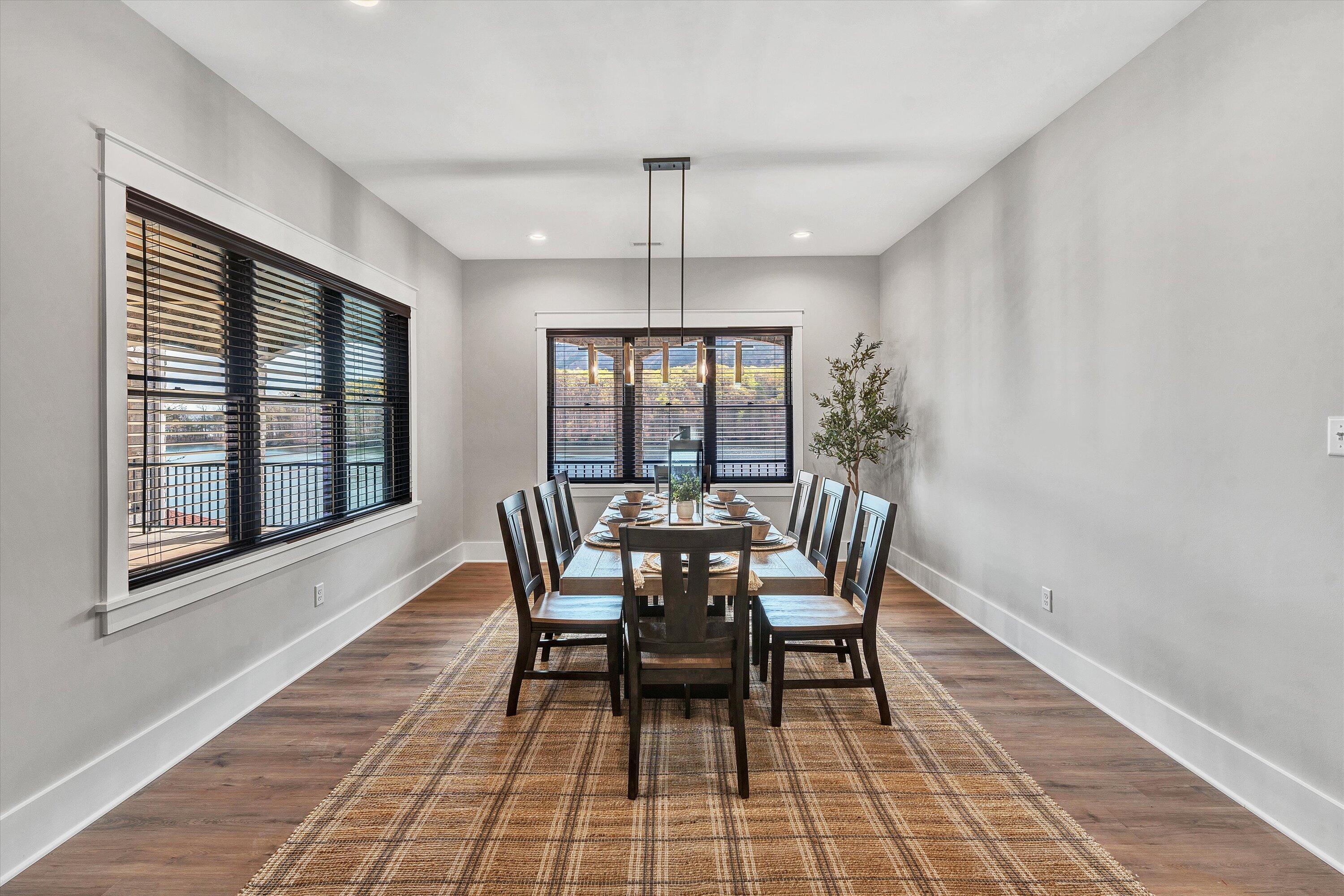 308 Mountain Vista DR