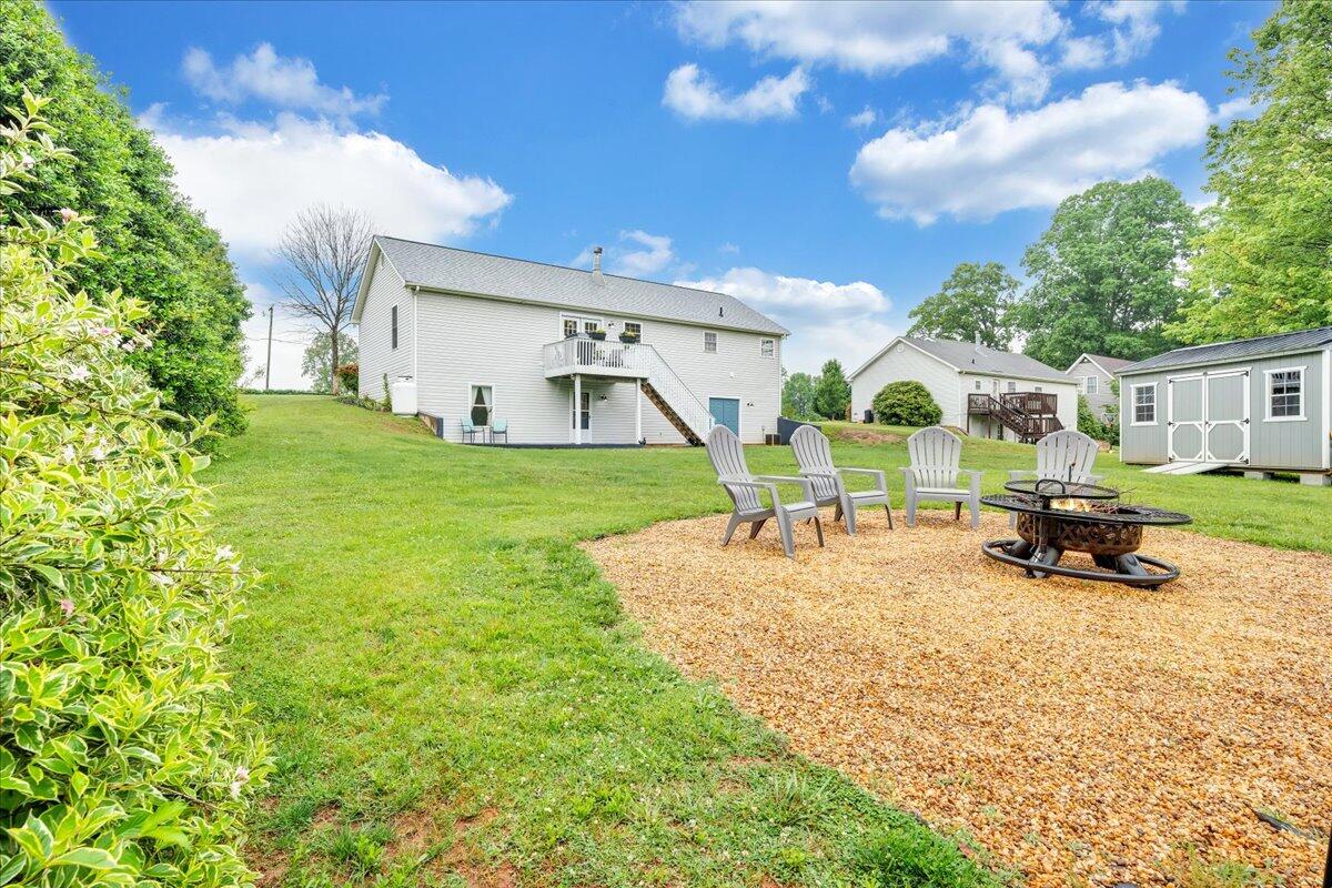 640 Morewood RD