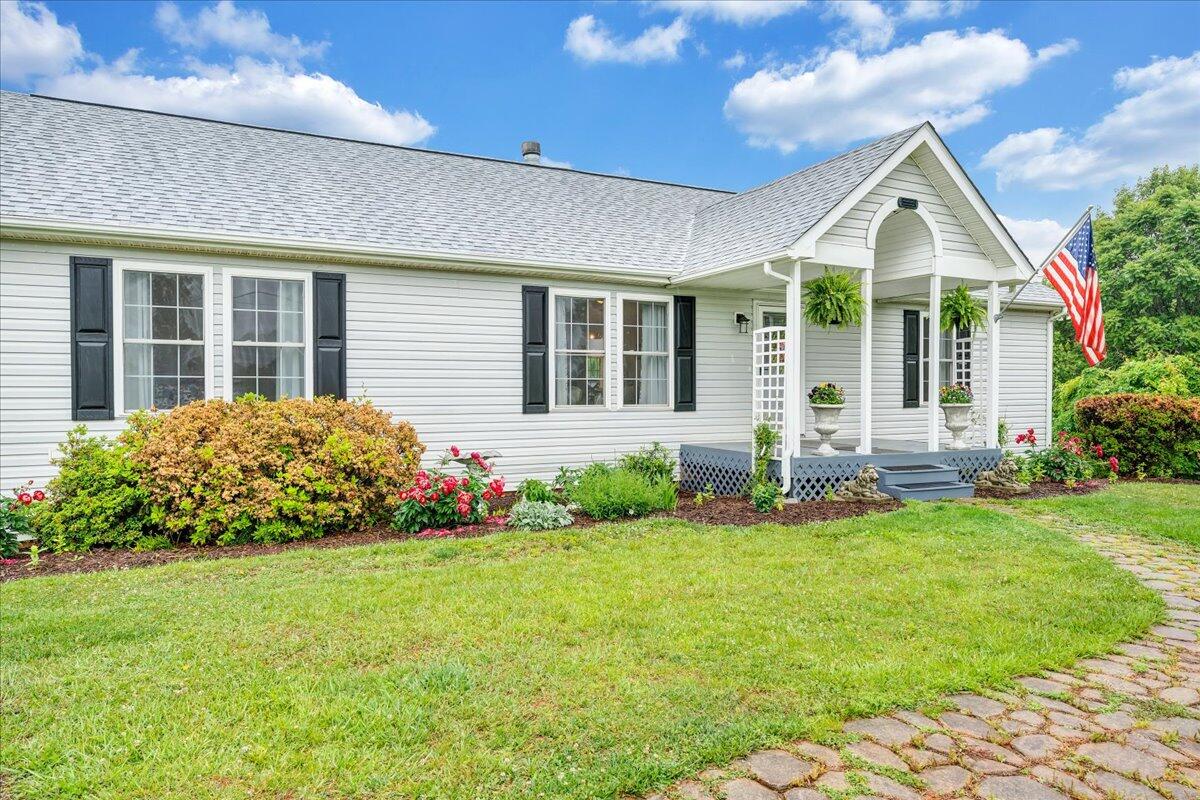 640 Morewood RD