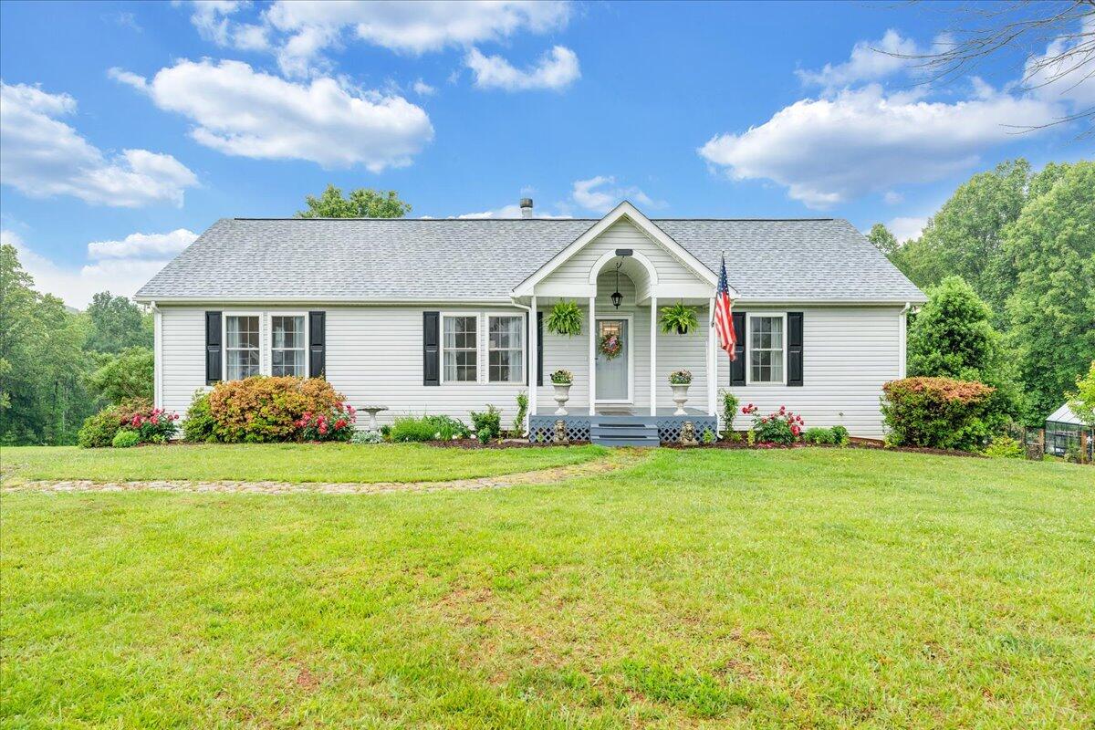 640 Morewood RD