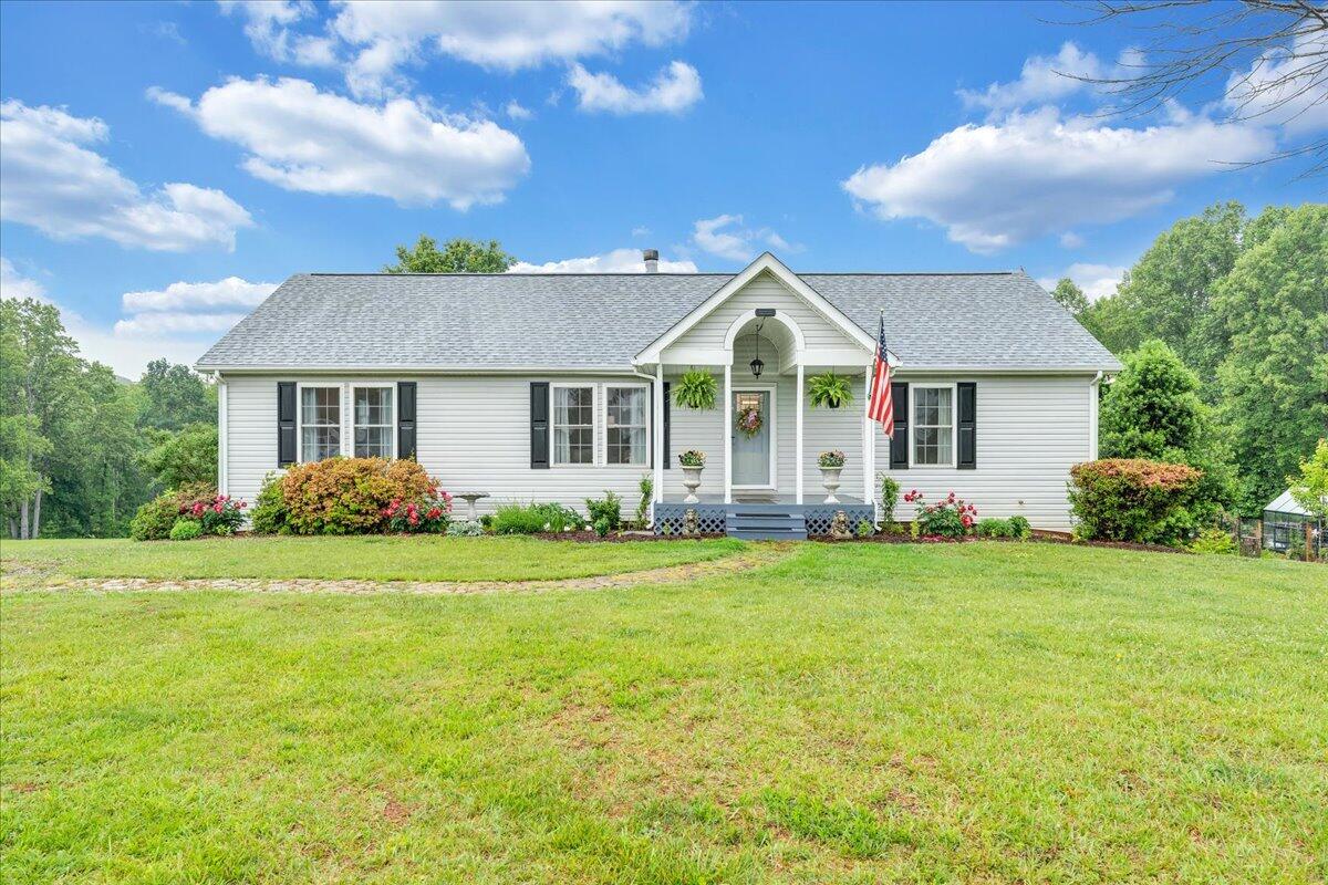 640 Morewood RD