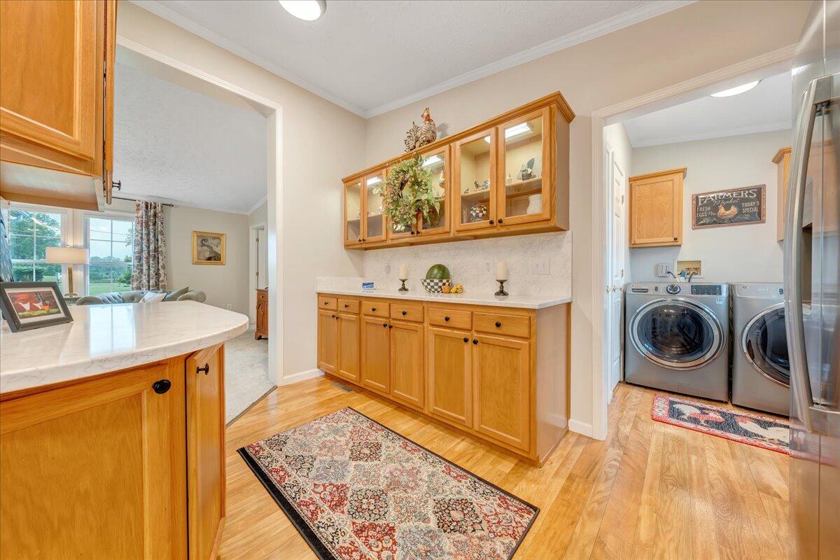 640 Morewood RD