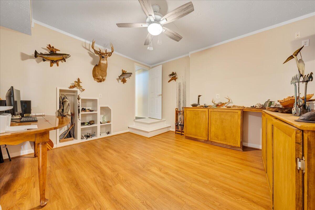 640 Morewood RD