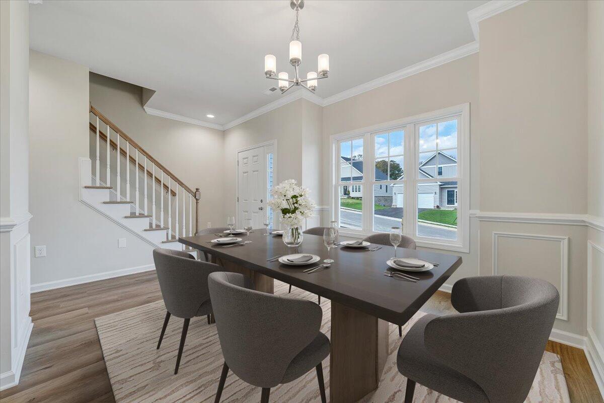 118 Parker LN