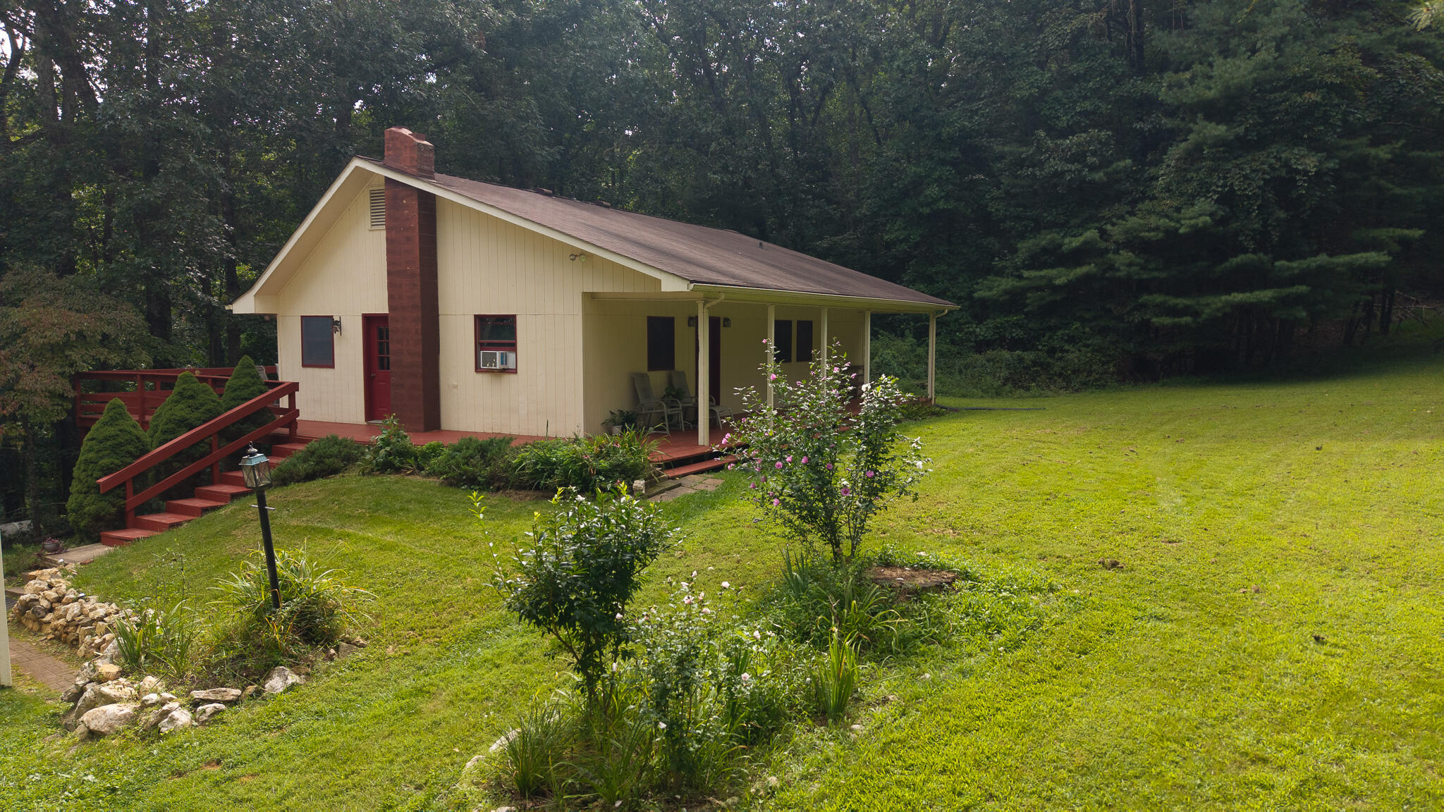 788 Jacks Mill RD SE