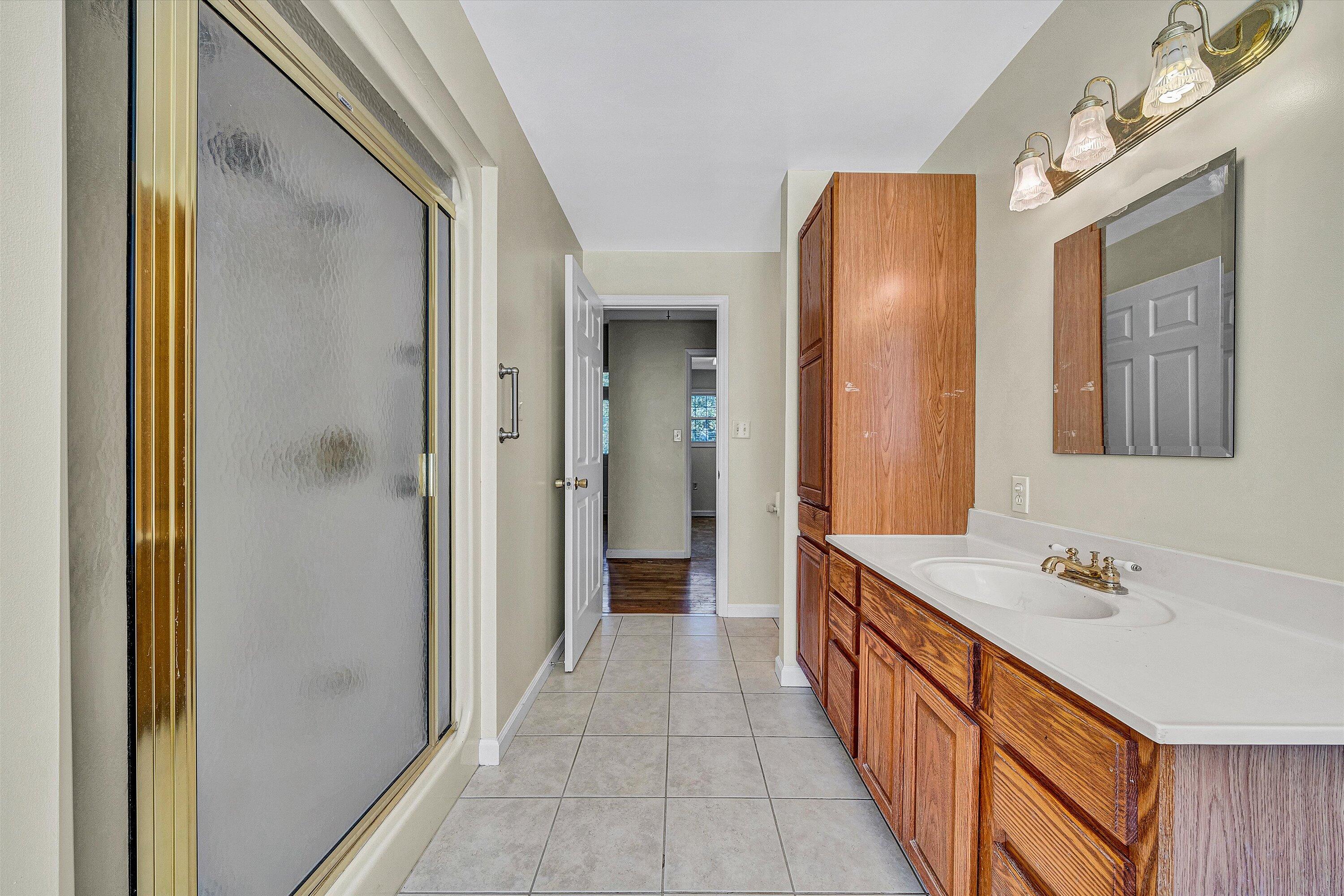 9459 AIRPOINT DR