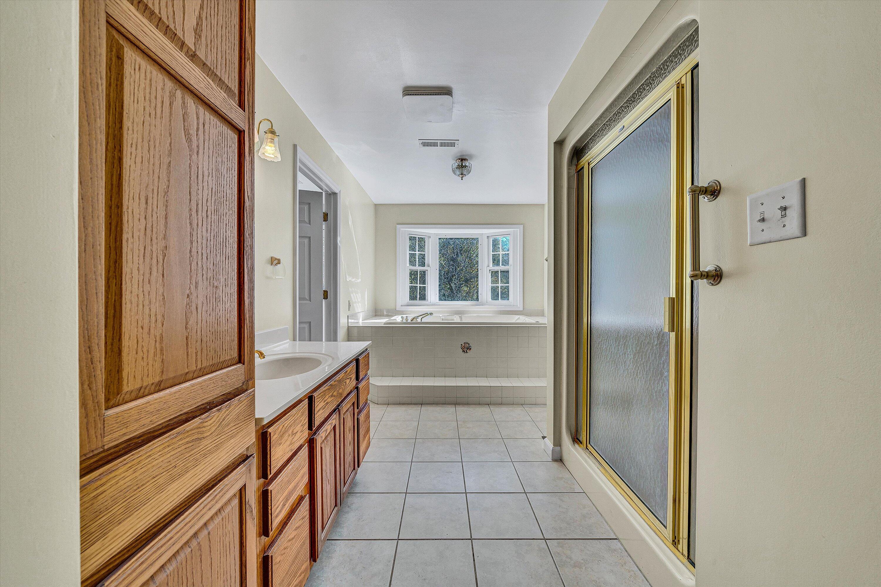 9459 AIRPOINT DR