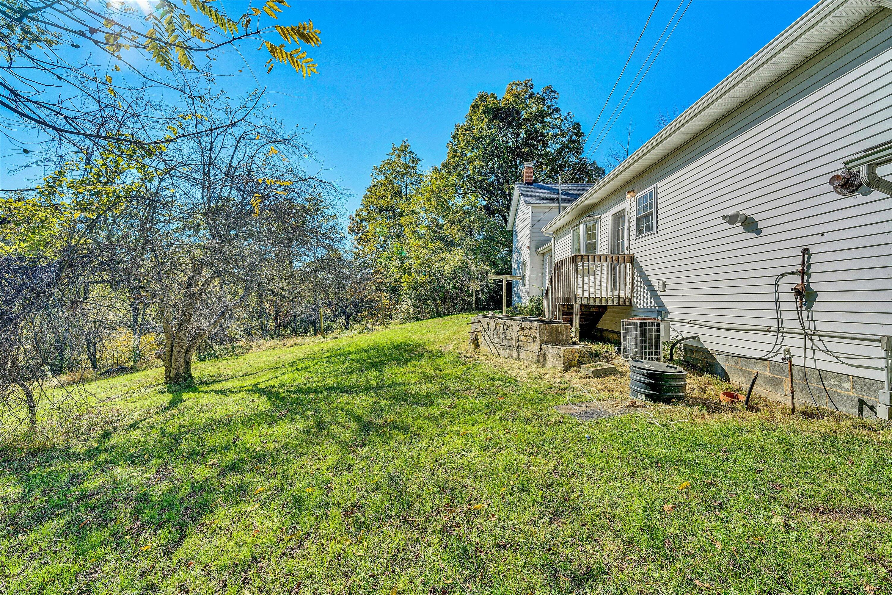 9459 AIRPOINT DR