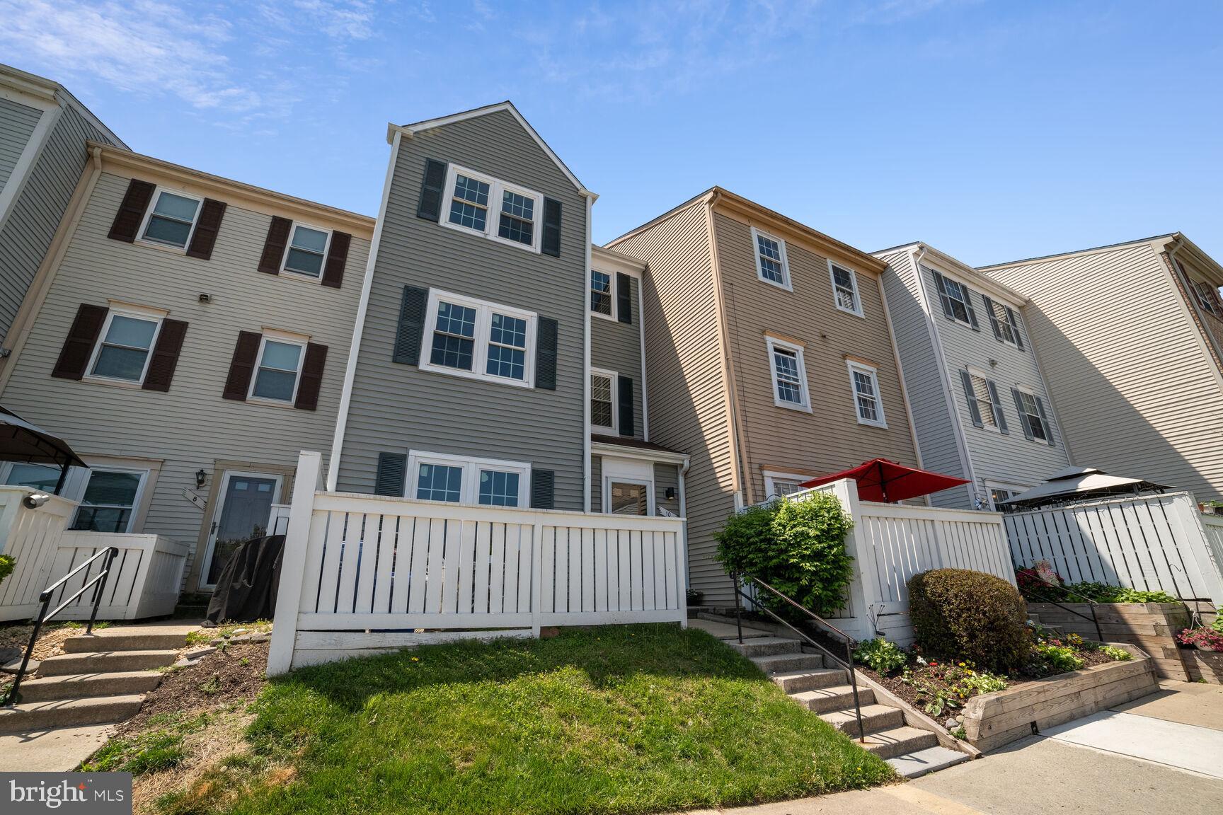 10 Appledowre Ct #69