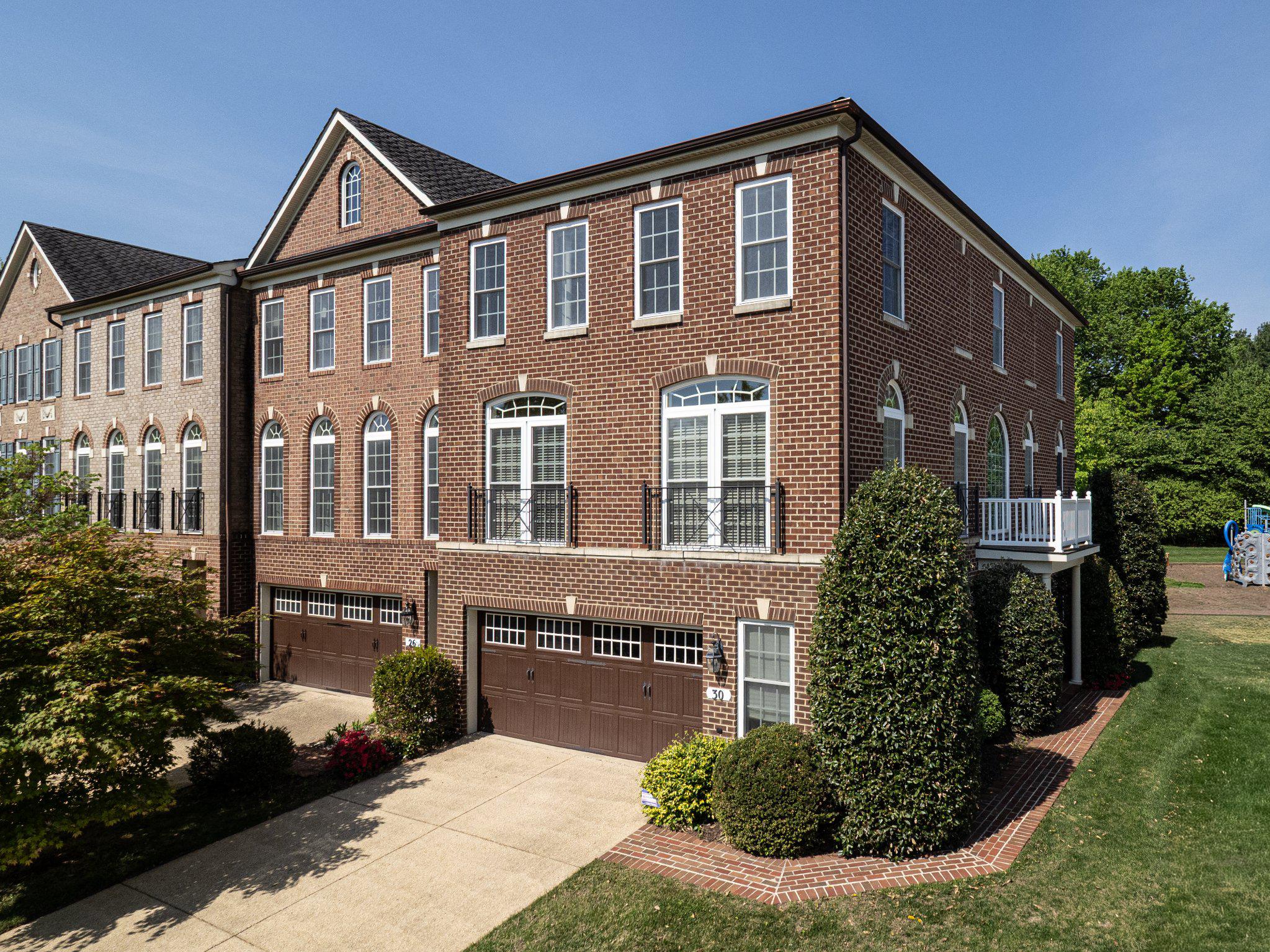 30 SHARPSTEAD LANE